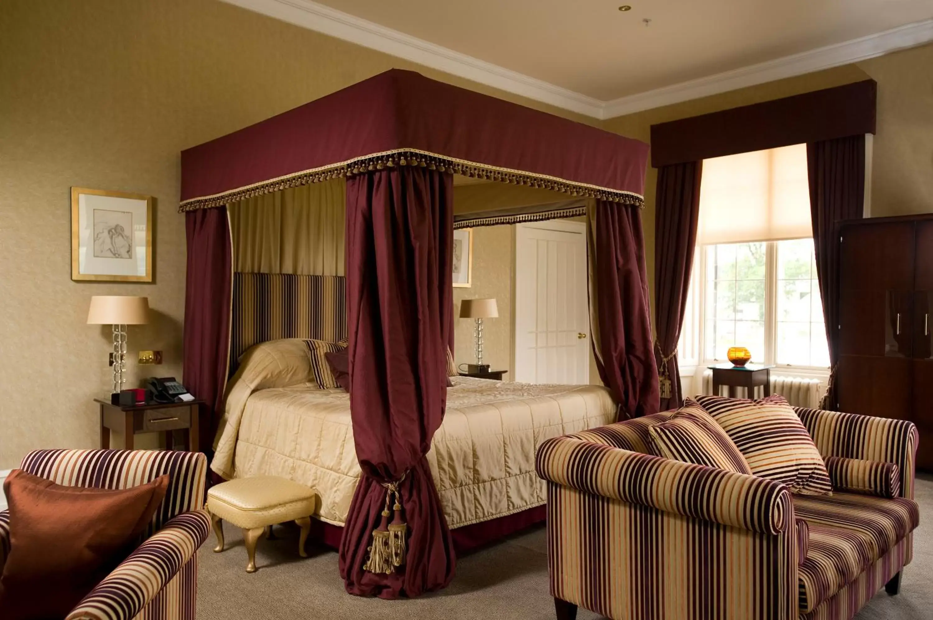 Bedroom, Seating Area in Mar Hall Golf & Spa Resort