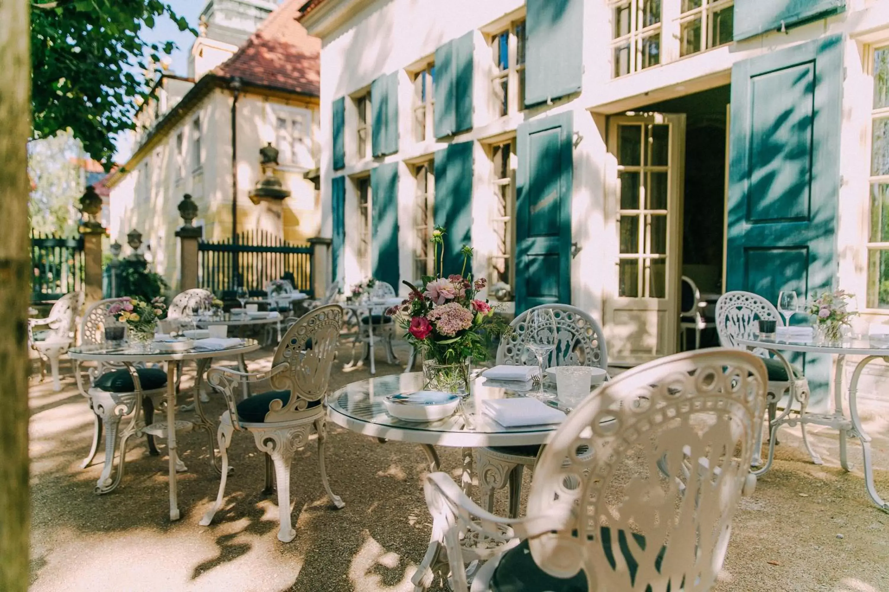 Restaurant/Places to Eat in Hotel Villa Sorgenfrei & Restaurant Atelier Sanssouci
