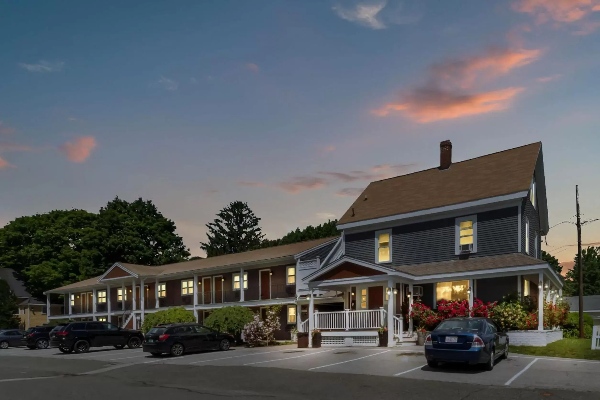 Property building in The Beverly Property building in The Beverly