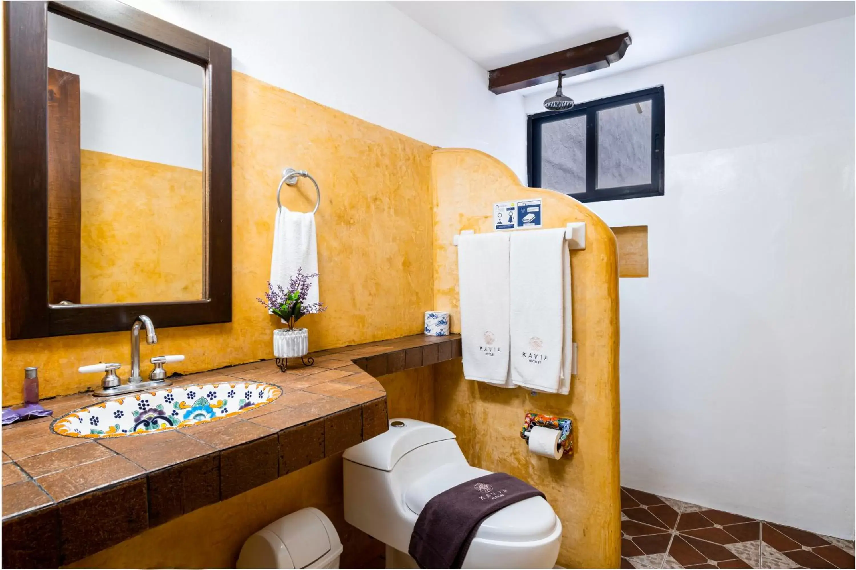 Bathroom in Hotel Casa de las Flores