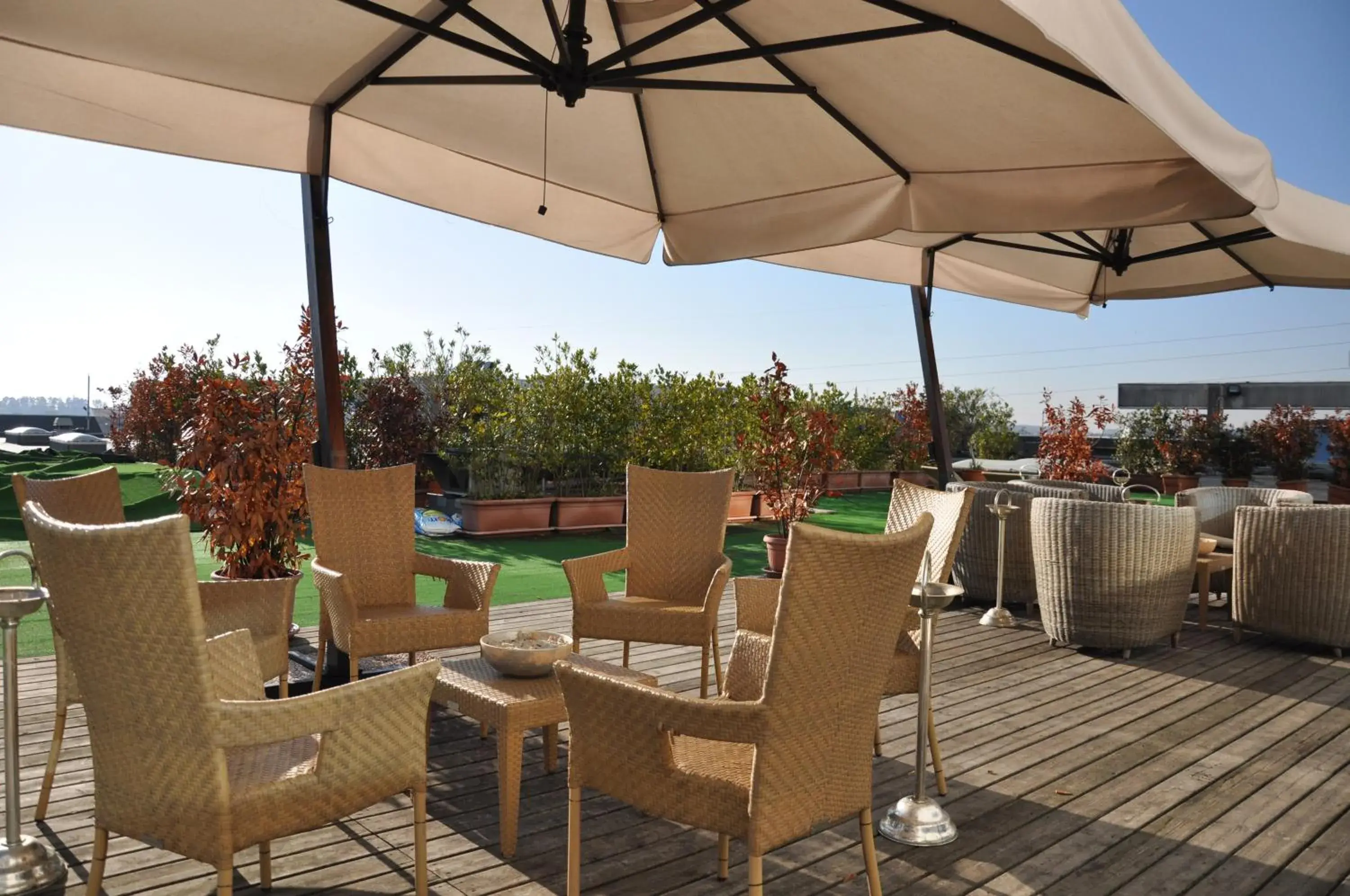 Balcony/Terrace, Restaurant/Places to Eat in Golf Hotel Milano