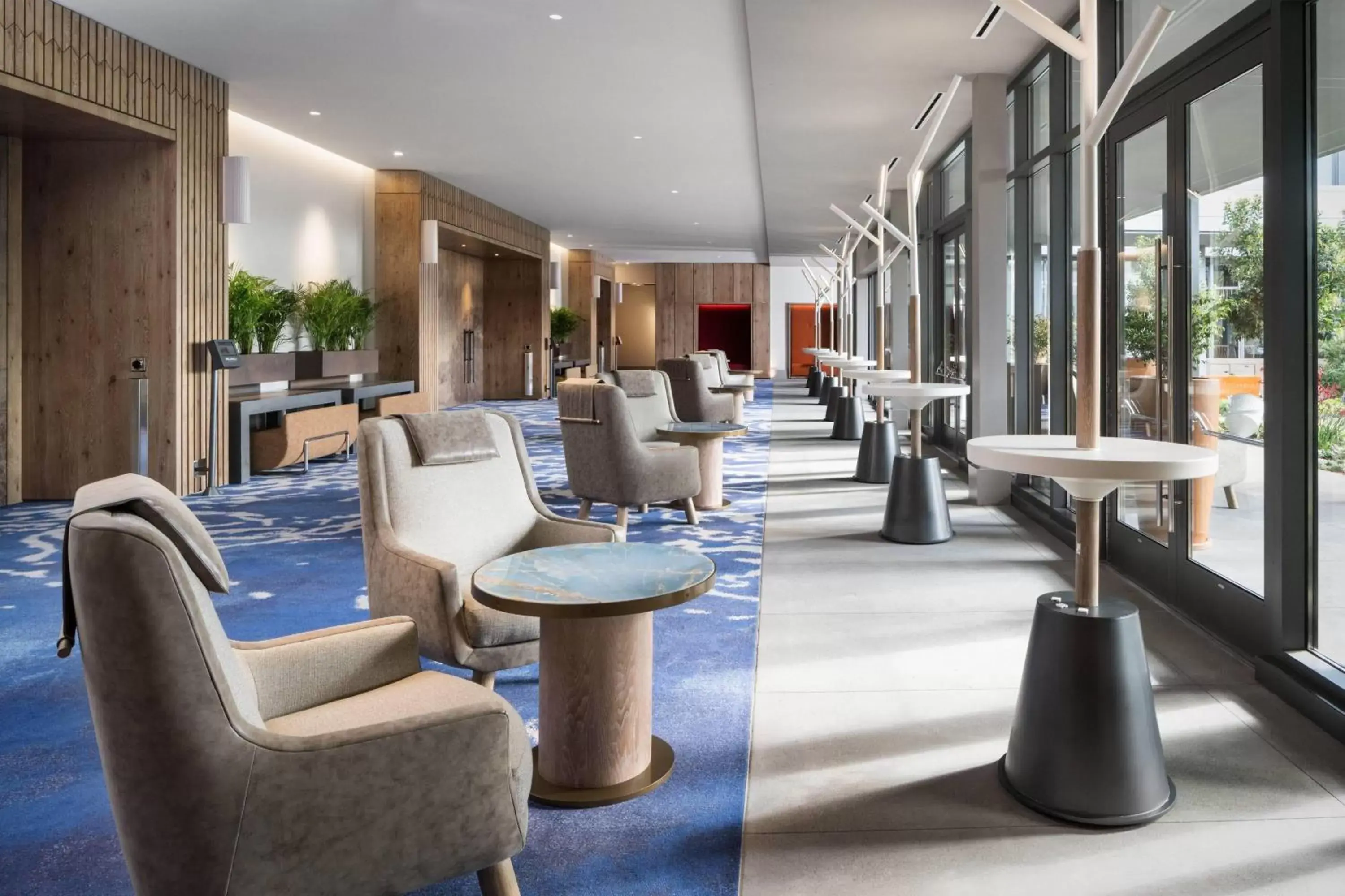 Meeting/conference room, Lounge/Bar in Hotel Nia, Autograph Collection
