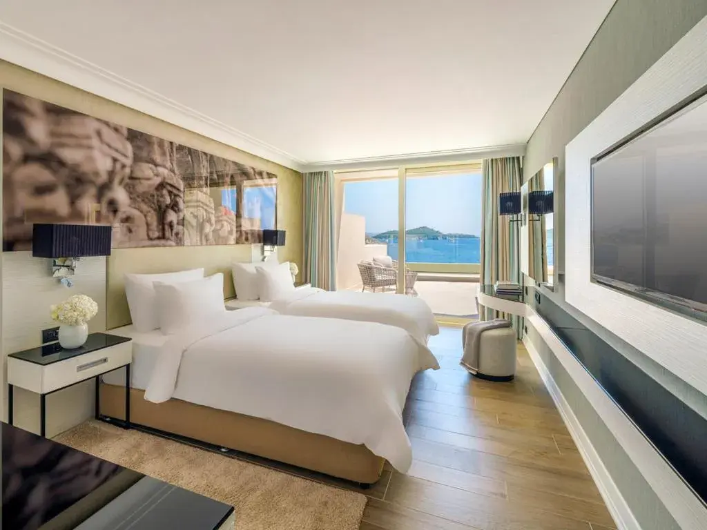Superior Twin Room with Sea View in Rixos Libertas Dubrovnik Superior Twin Room with Sea View in Rixos Libertas Dubrovnik