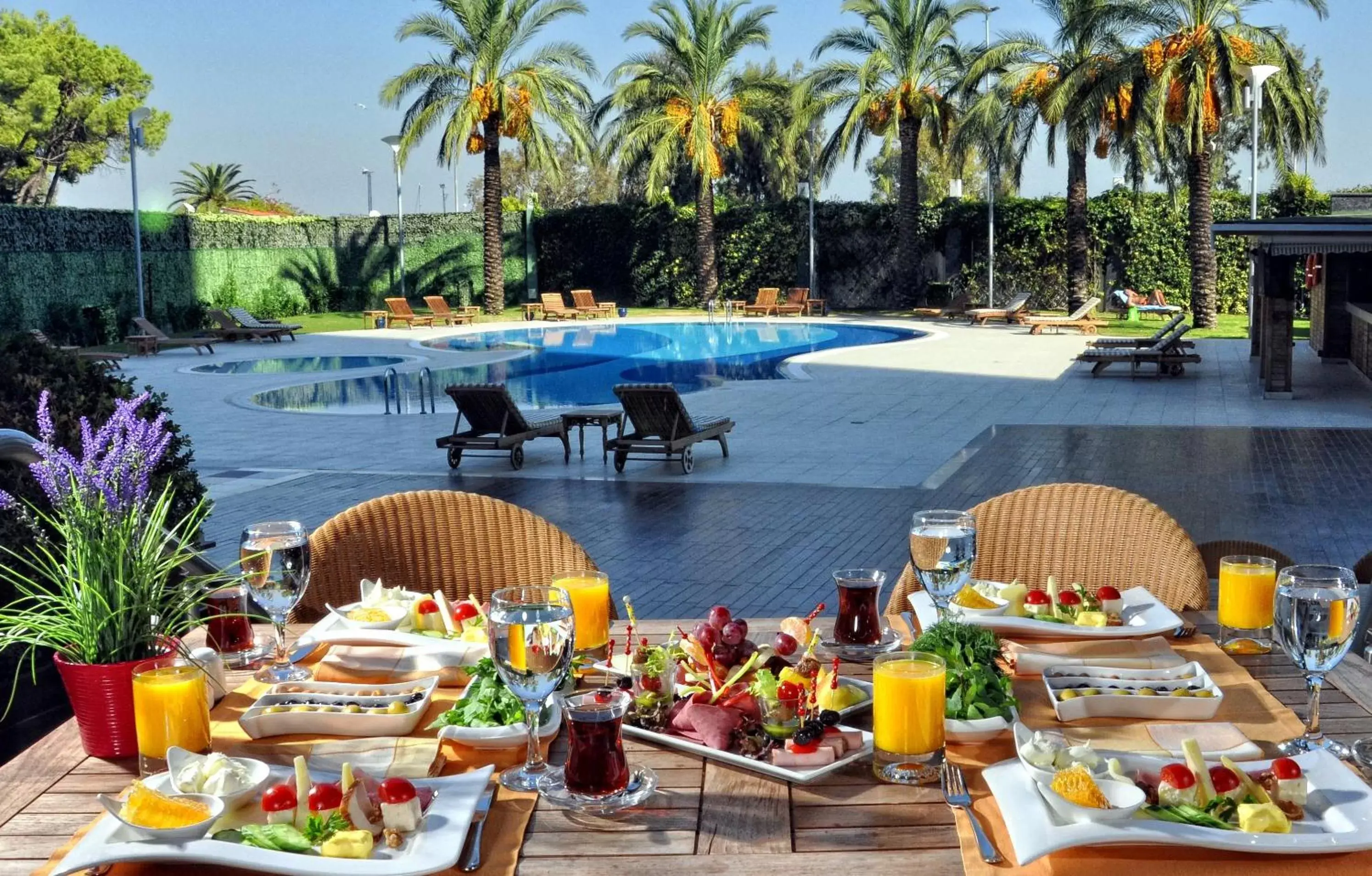 Spring, Restaurant/Places to Eat in Wyndham Grand İzmir Özdilek