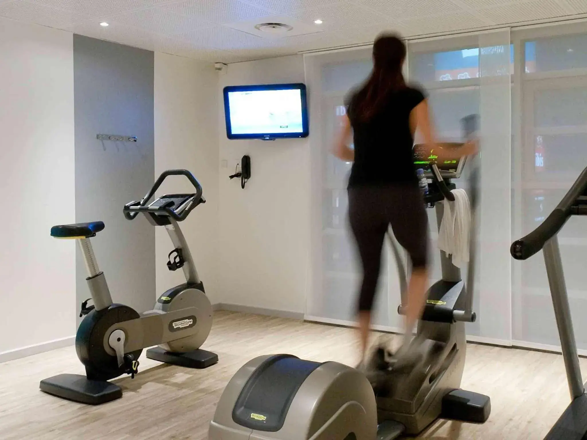 Fitness centre/facilities, Fitness Center/Facilities in Novotel Suites Marseille Centre Euromed