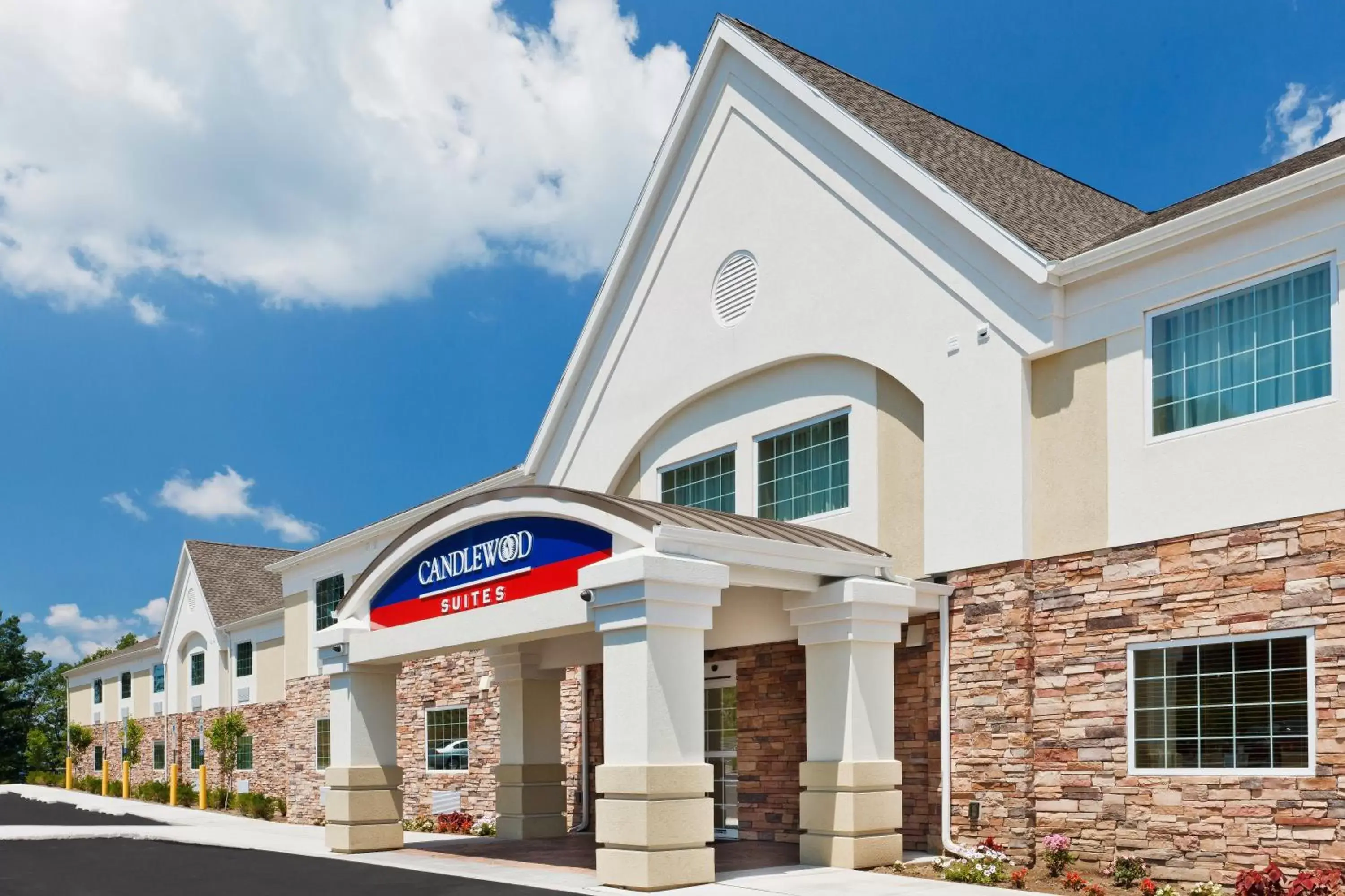 Property Building in Candlewood Suites Hazleton, an IHG Hotel