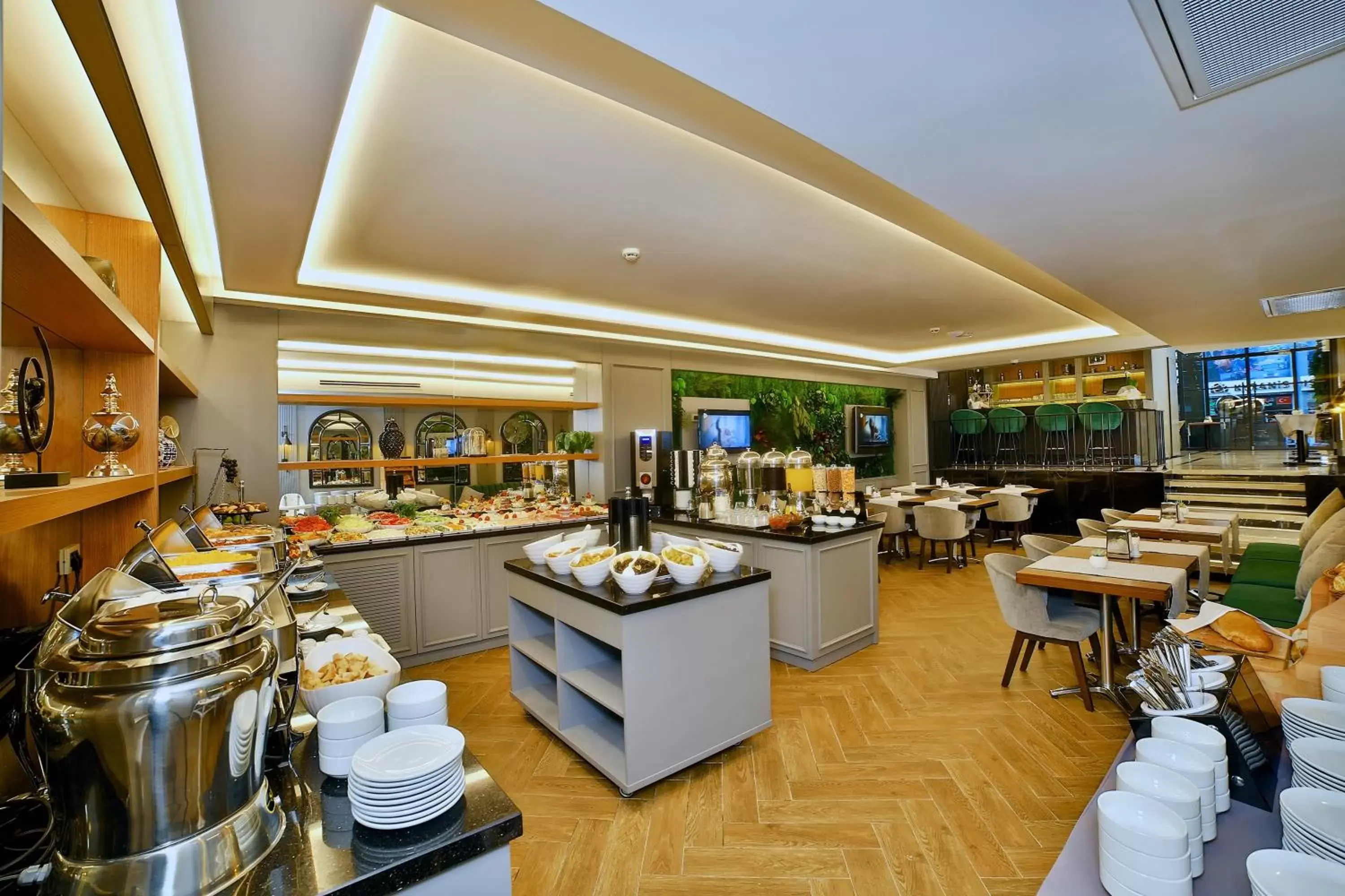 Breakfast, Restaurant/Places to Eat in SORRISO HOTEL DUE