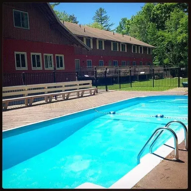 Property building, Swimming Pool in The Upper Pass Lodge