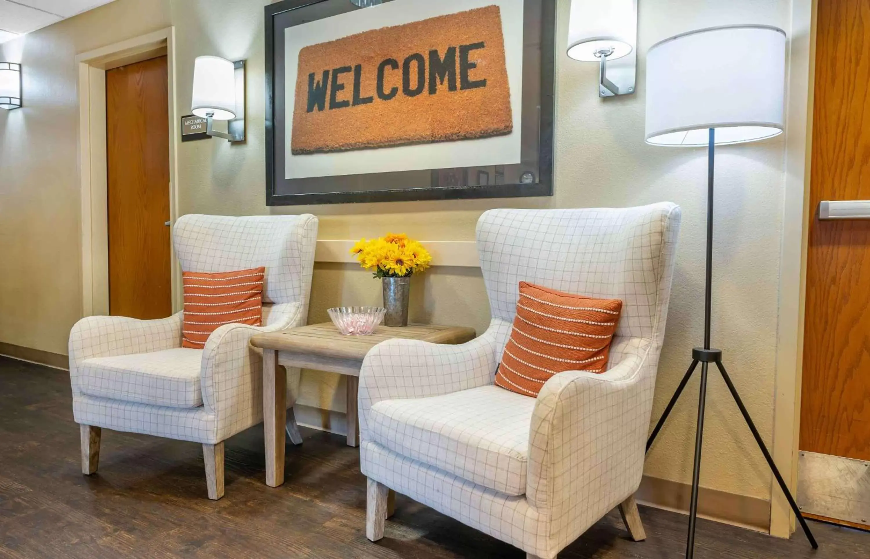 Lobby or reception, Seating Area in Extended Stay America Suites - Cincinnati - Blue Ash - Kenwood Road