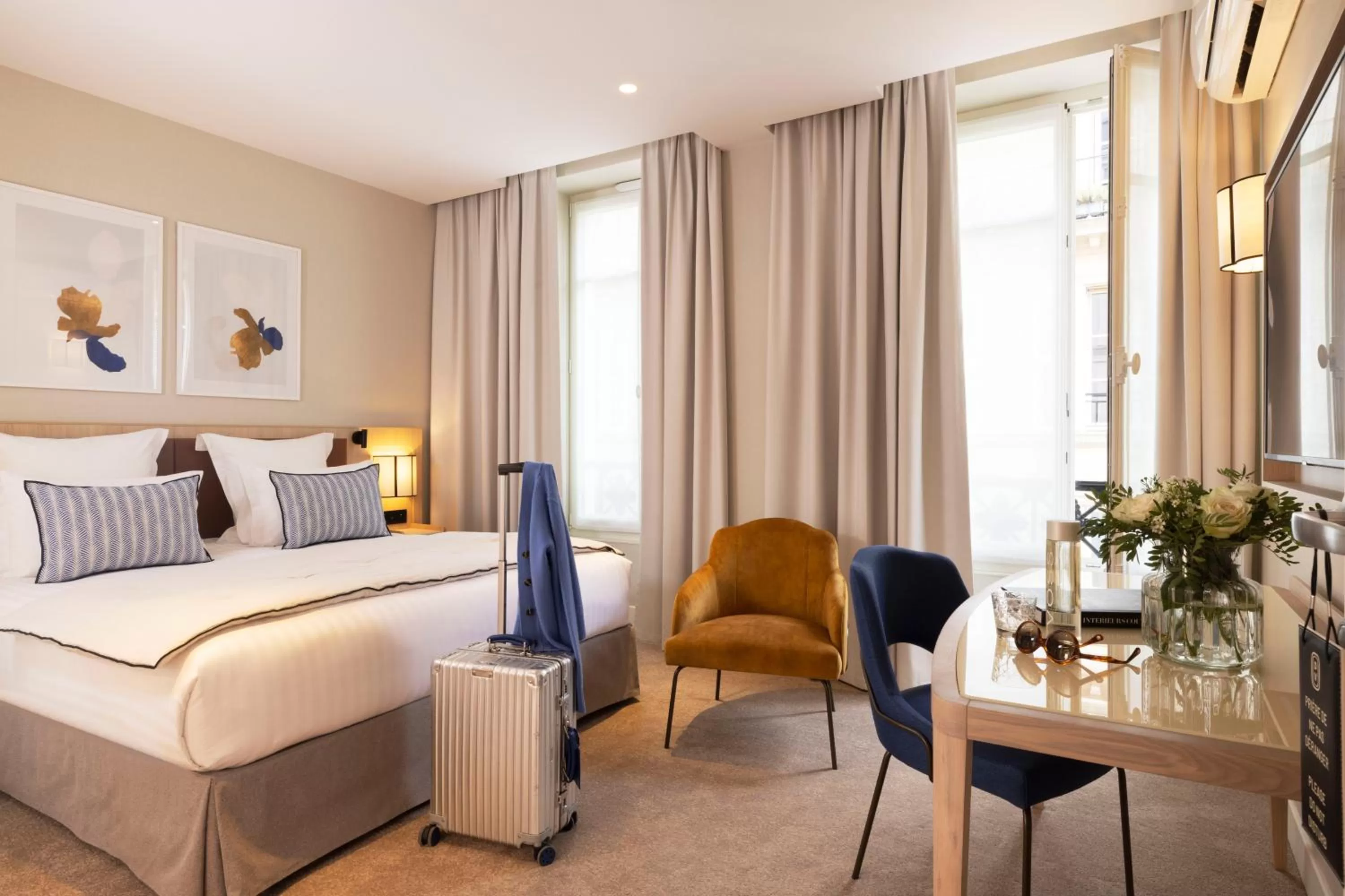 Bedroom, Bed in Hotel Duminy-Vendome