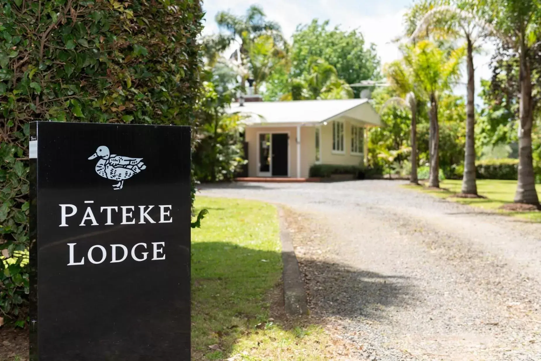 Facade/entrance, Property Building in Pāteke Lodge