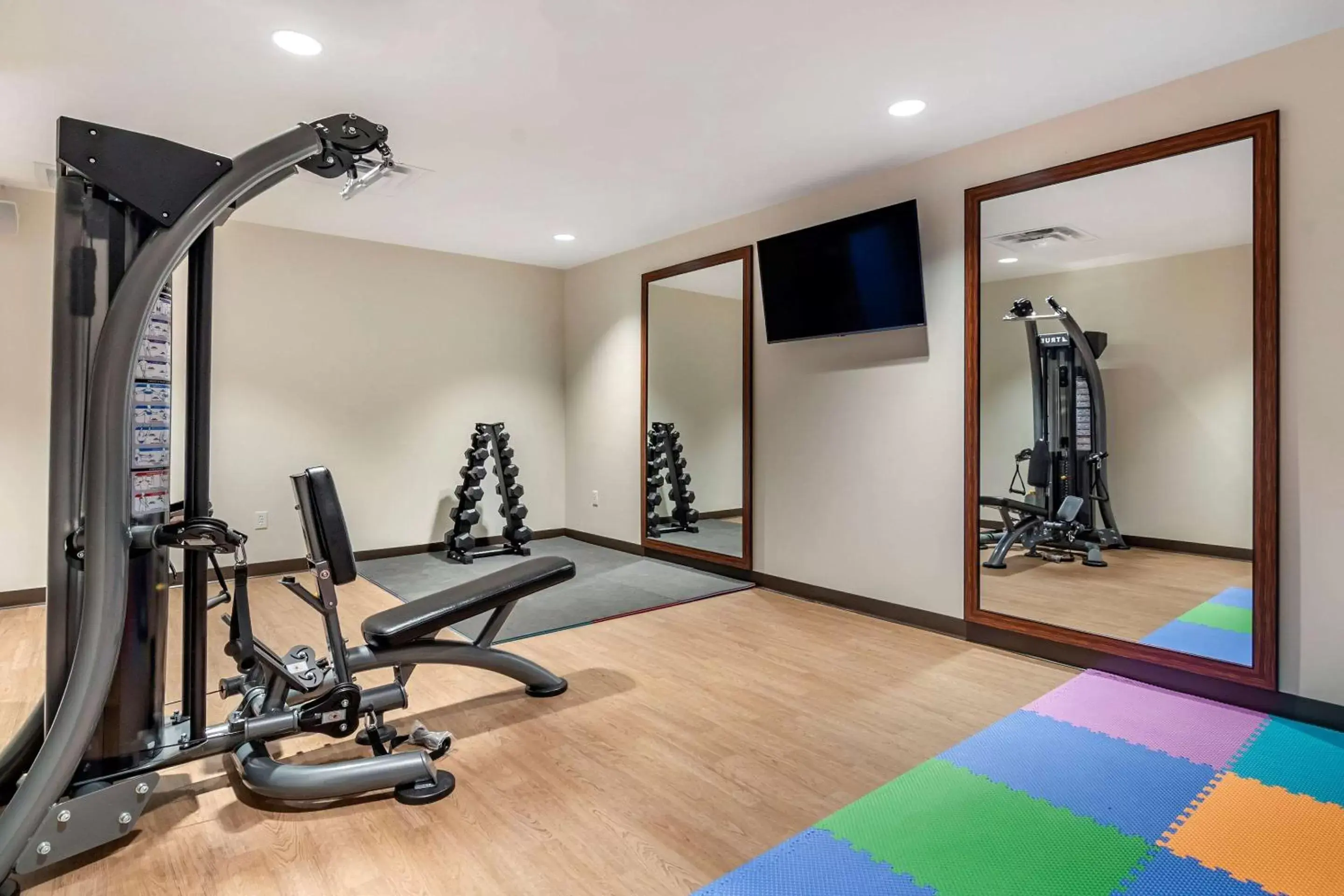 Activities, Fitness Center/Facilities in Comfort Suites Grandview - Kansas City