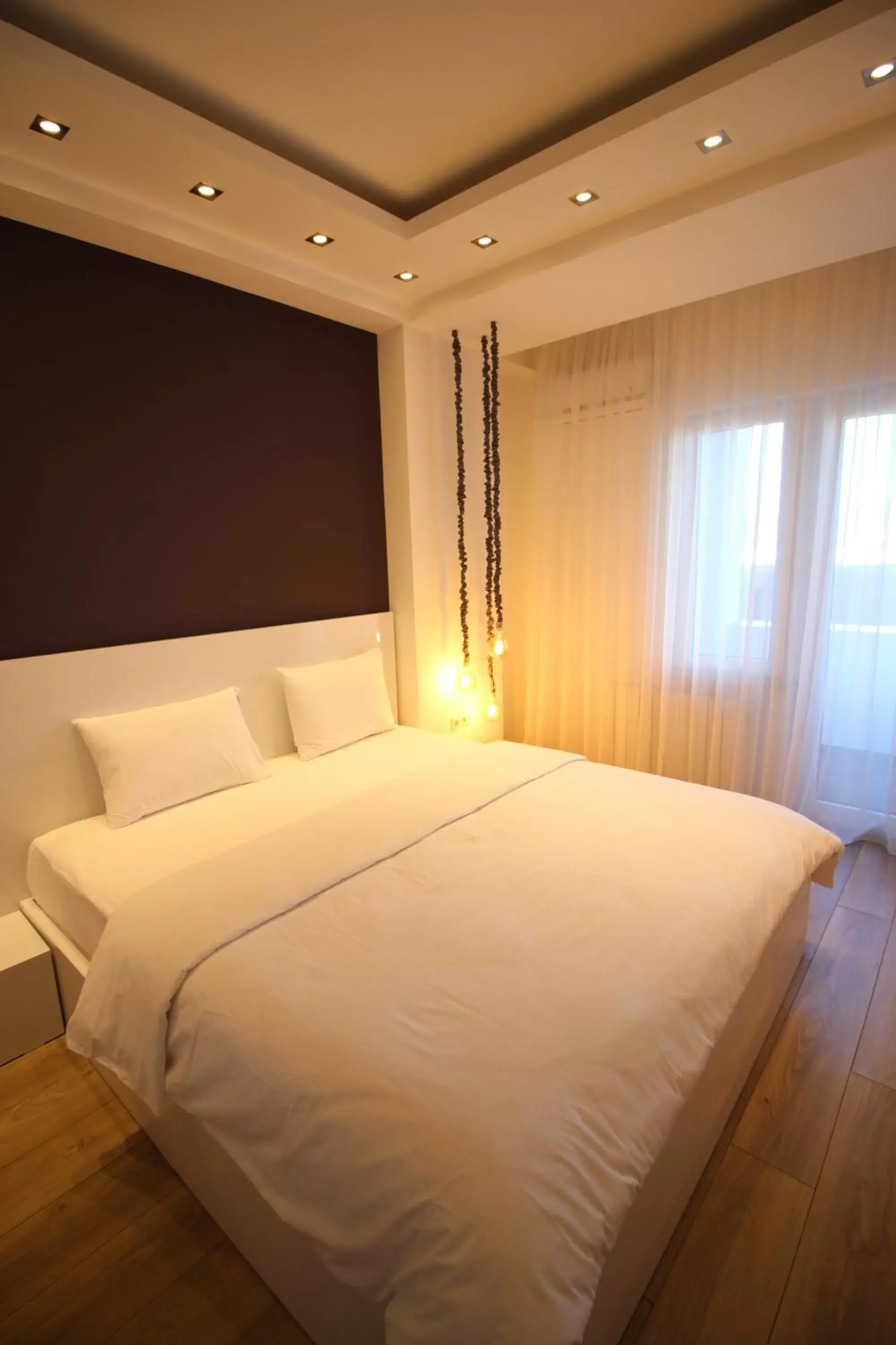 Bedroom, Bed in Super Luxury Apartments