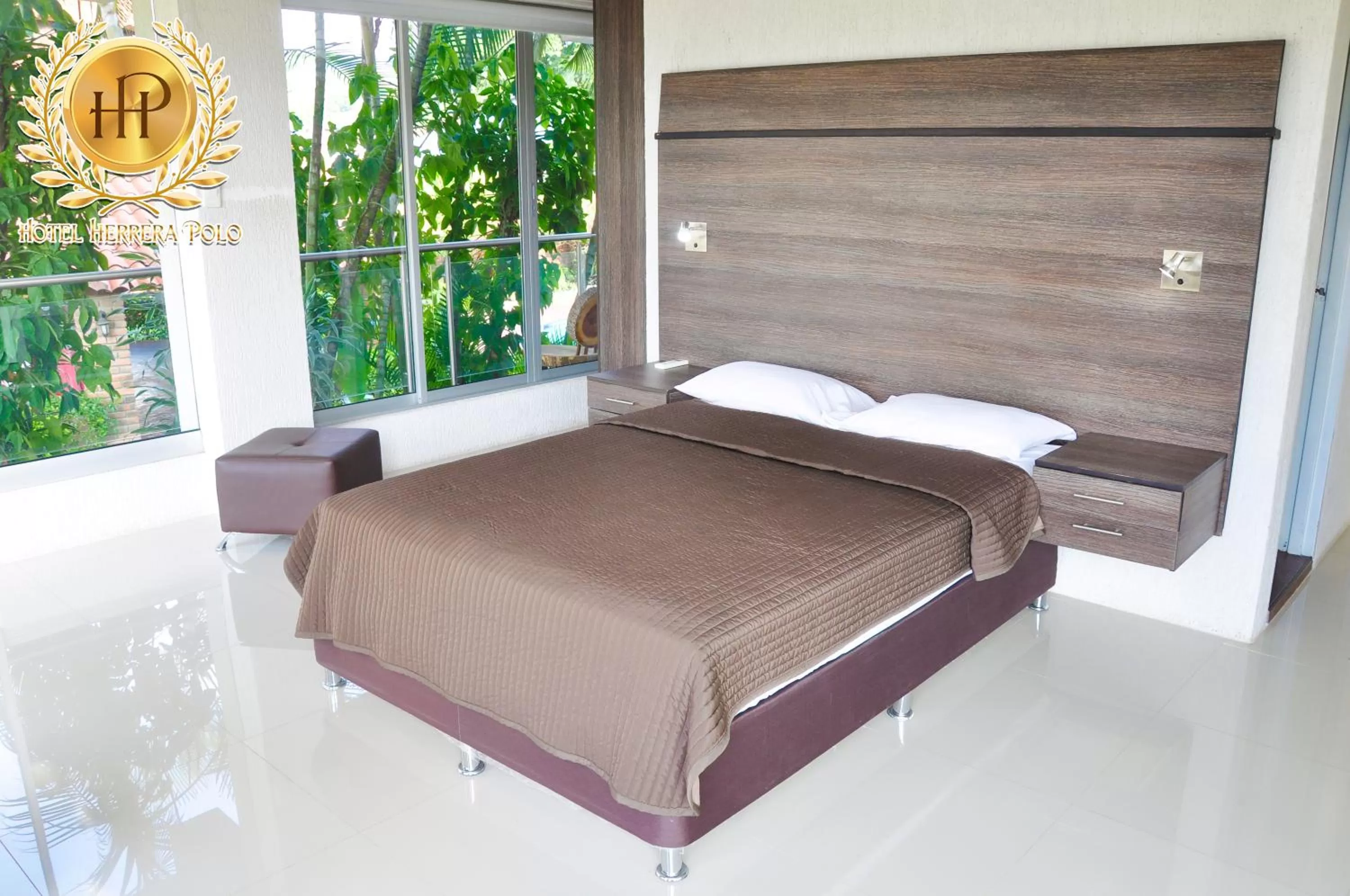 Garden, Bed in Hotel Herrera Polo