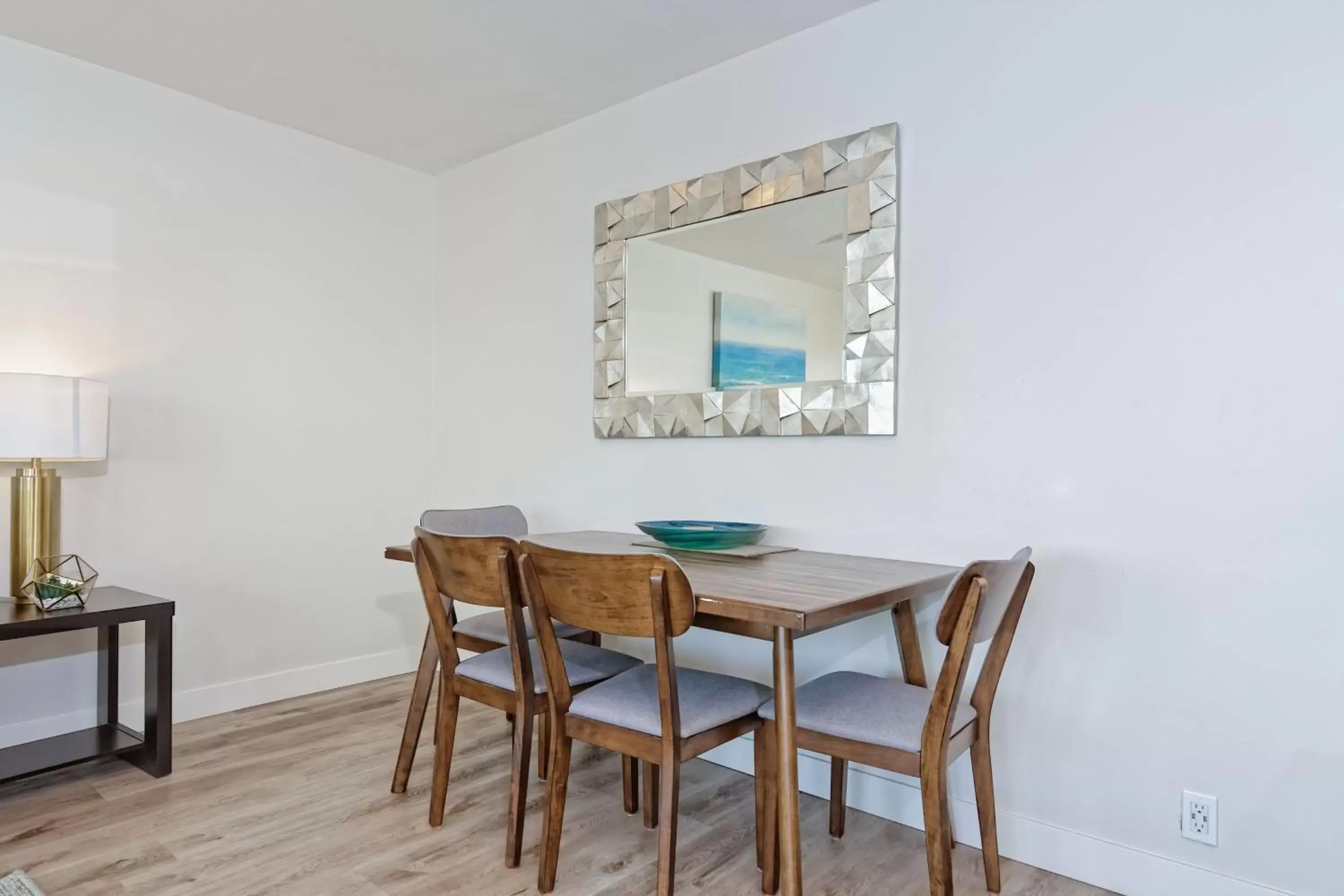 Dining Area in Ocean Villas Beach Front