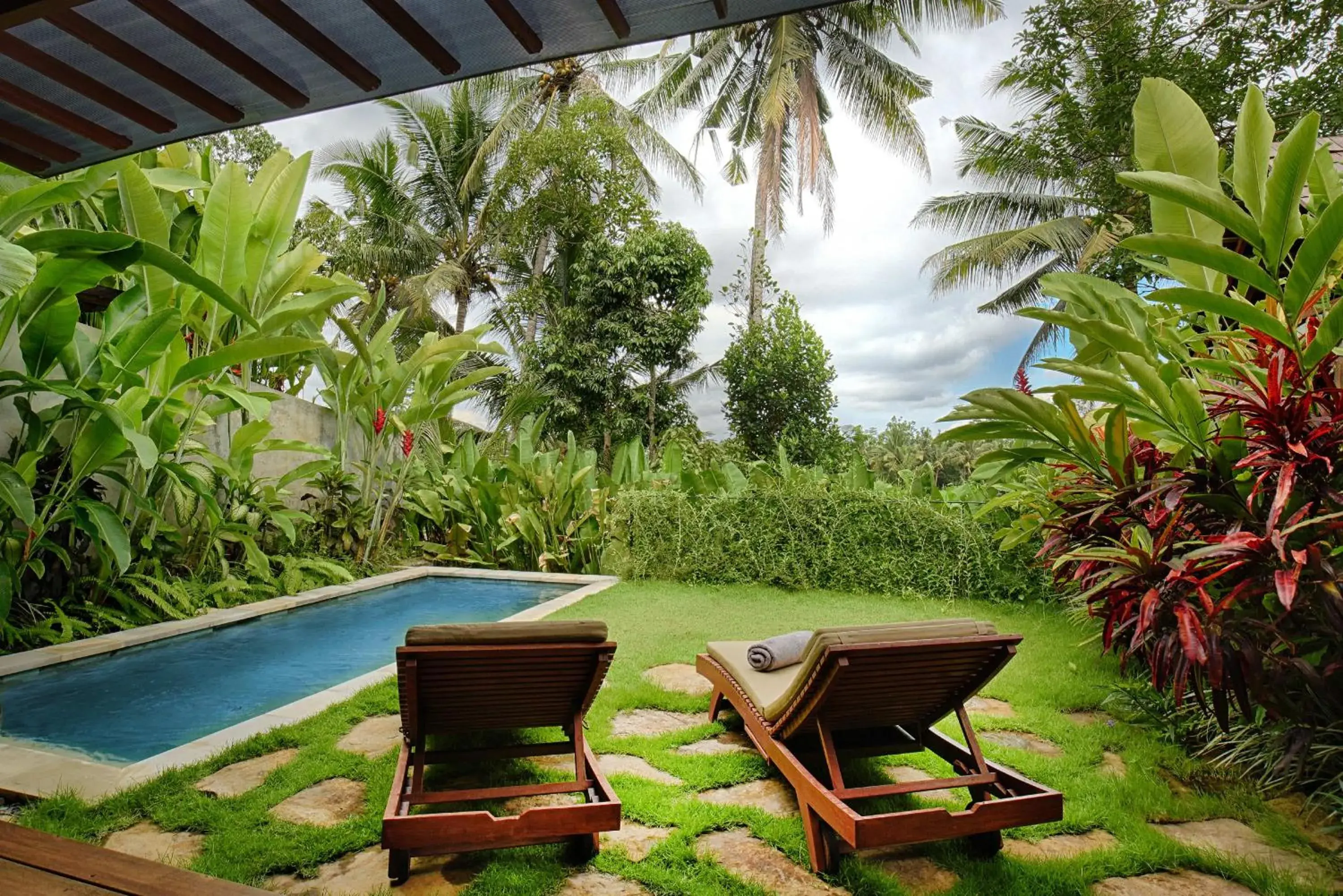 Garden, Swimming Pool in Samkhya Villa Ubud
