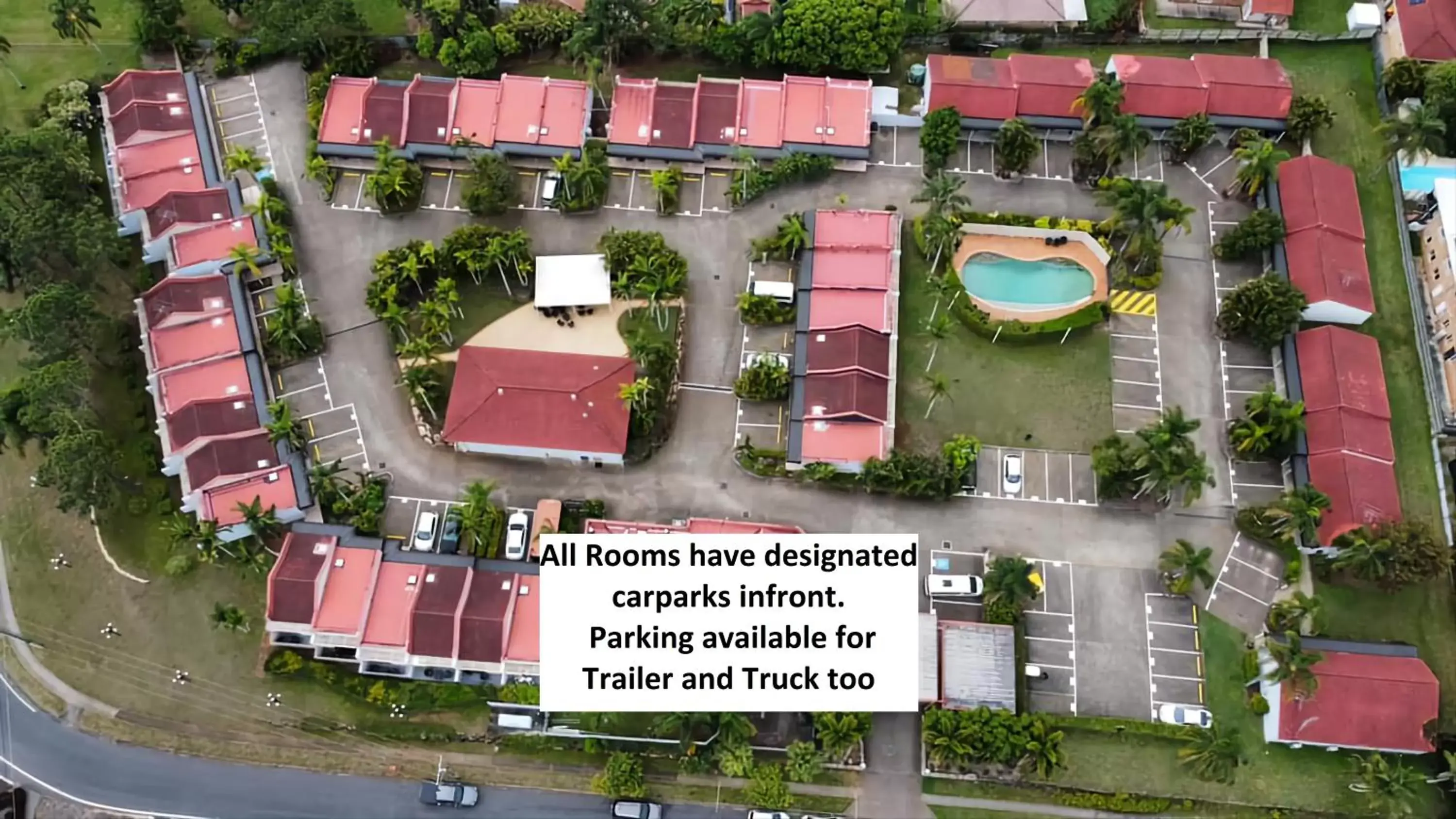 Property building, Bird's-eye View in Comfort Inn North Brisbane