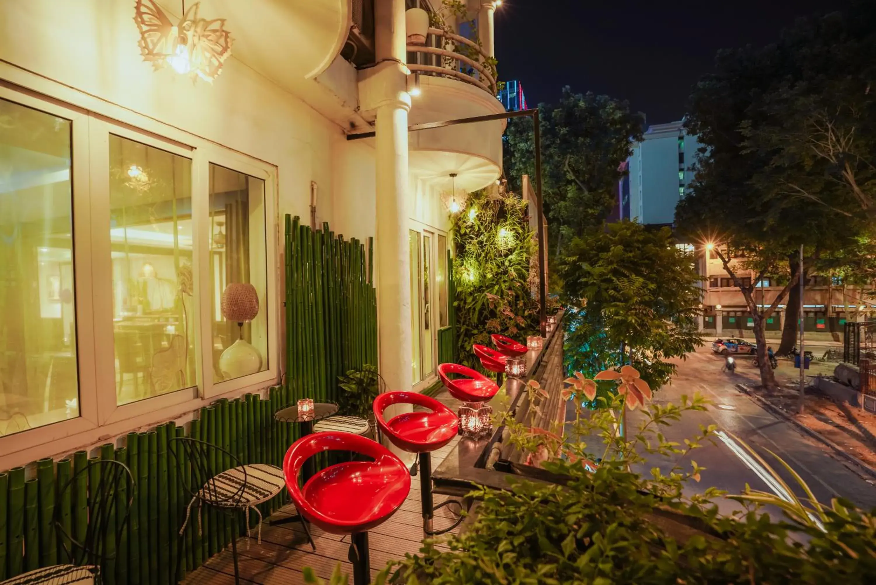 Patio in Thang Long Opera Hotel