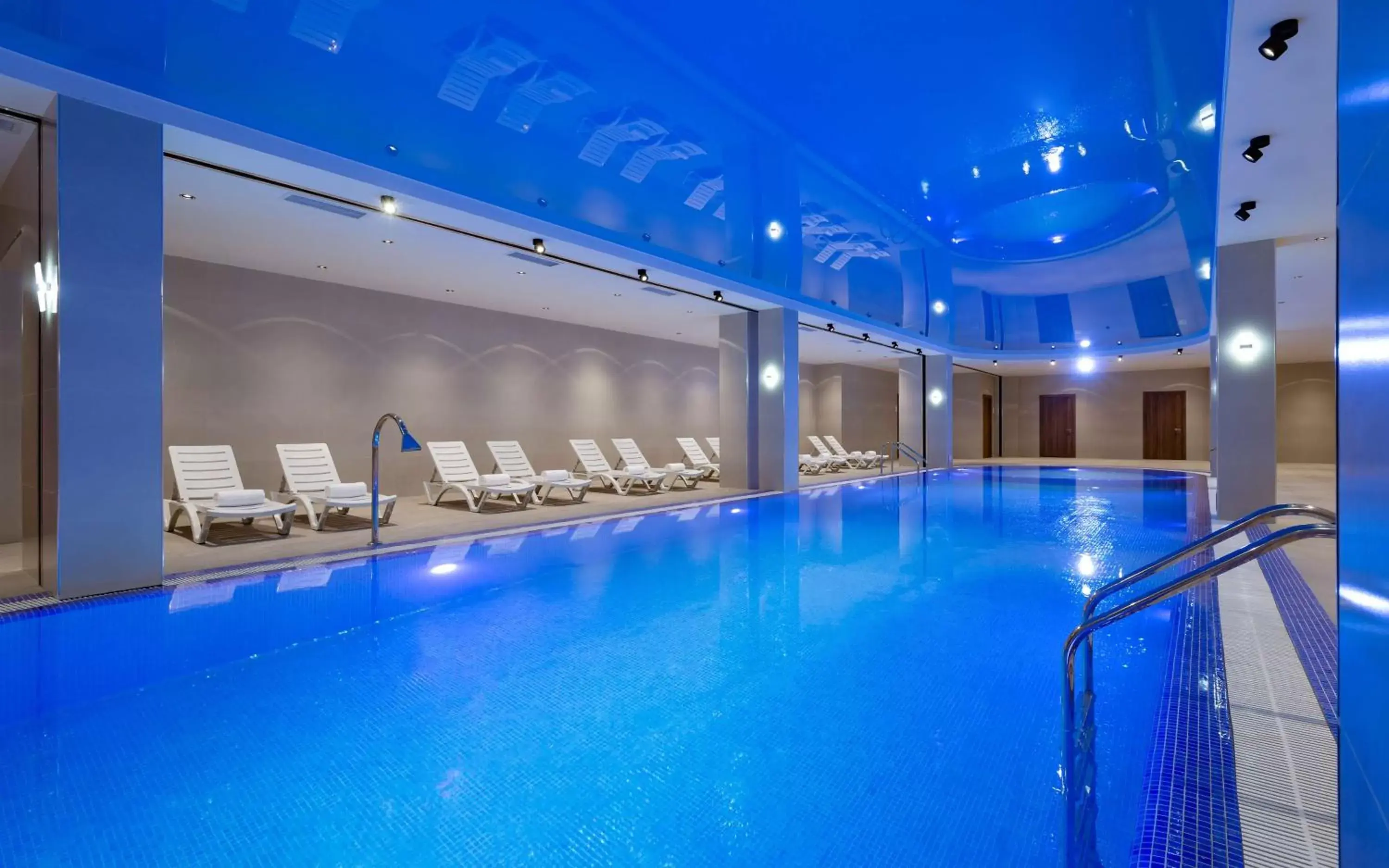 Spa and wellness centre/facilities, Swimming Pool in Hilton Garden Inn Samarkand