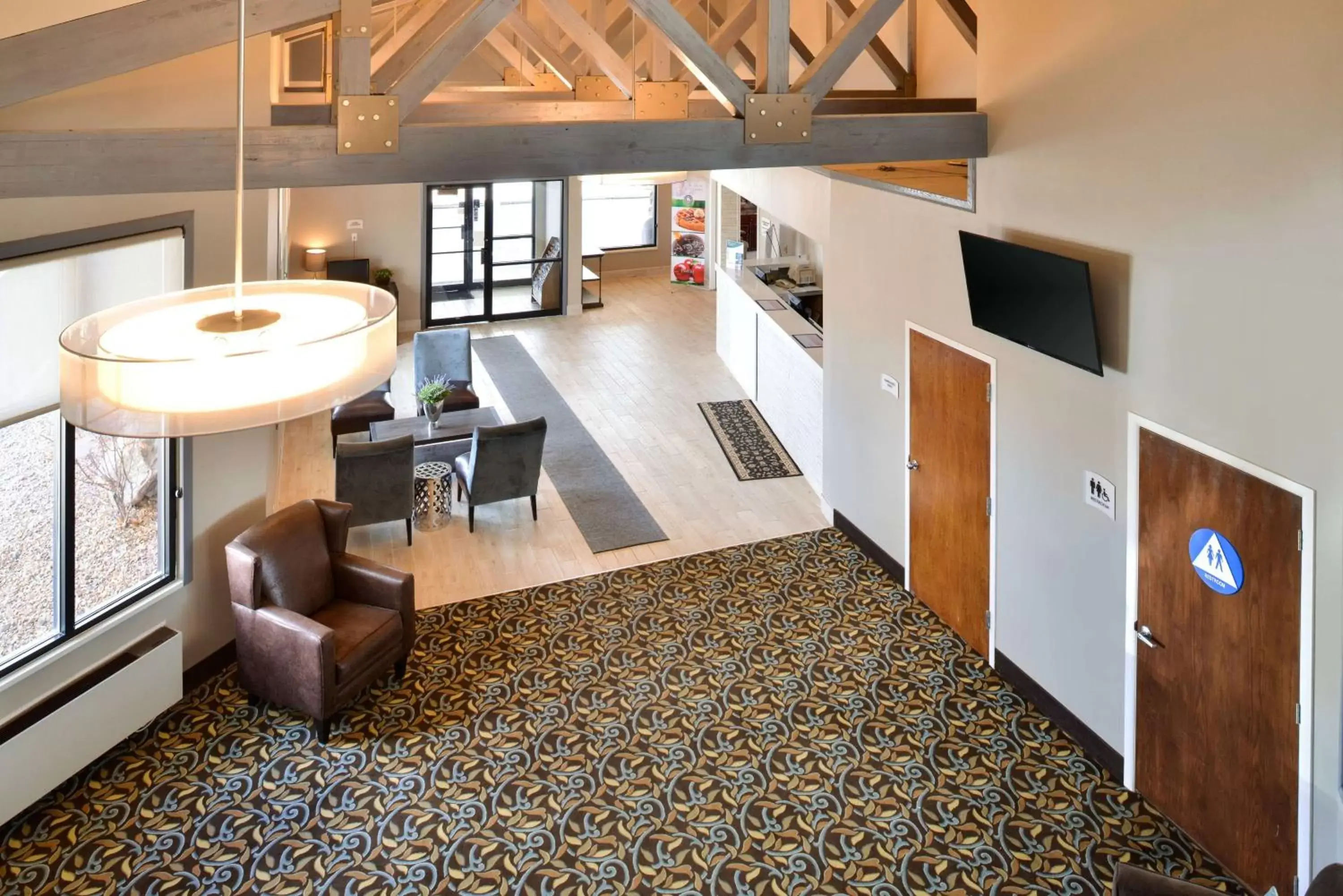 Lobby or reception in Wingate by Wyndham Beaver I-15