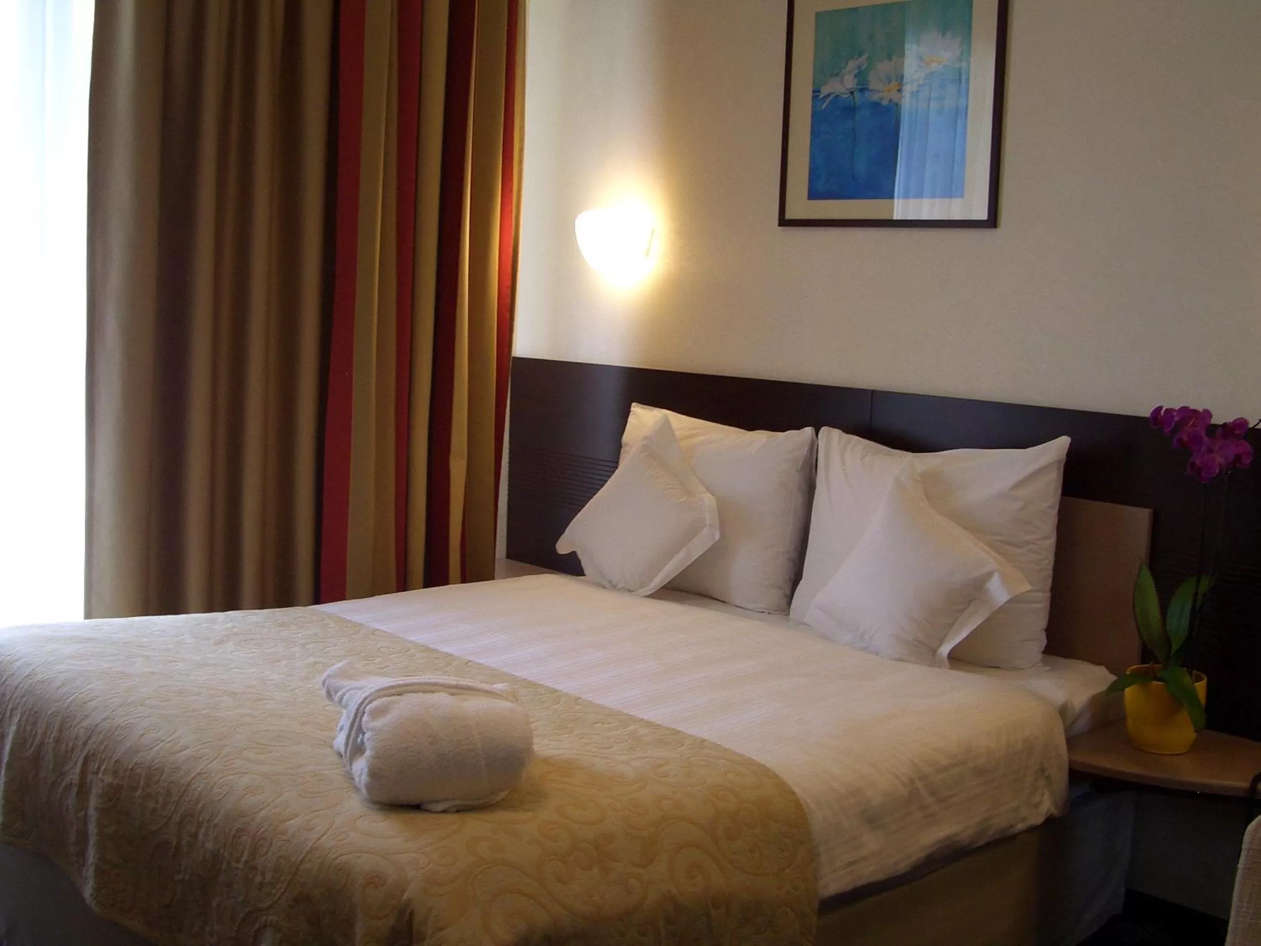 Bed in Hotel Berthelot