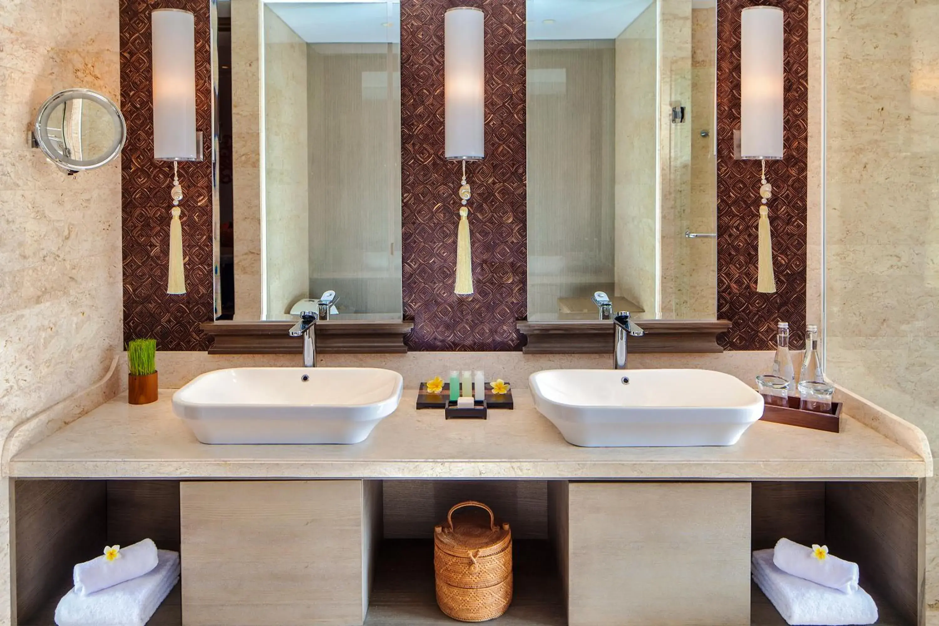 Shower, Bathroom in Mövenpick Resort & Spa Jimbaran Bali