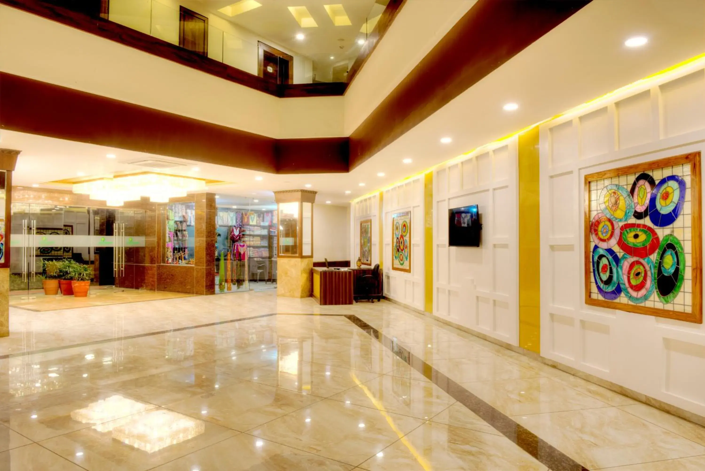 On-site shops, Lobby/Reception in Lemon Tree Hotel, Katra