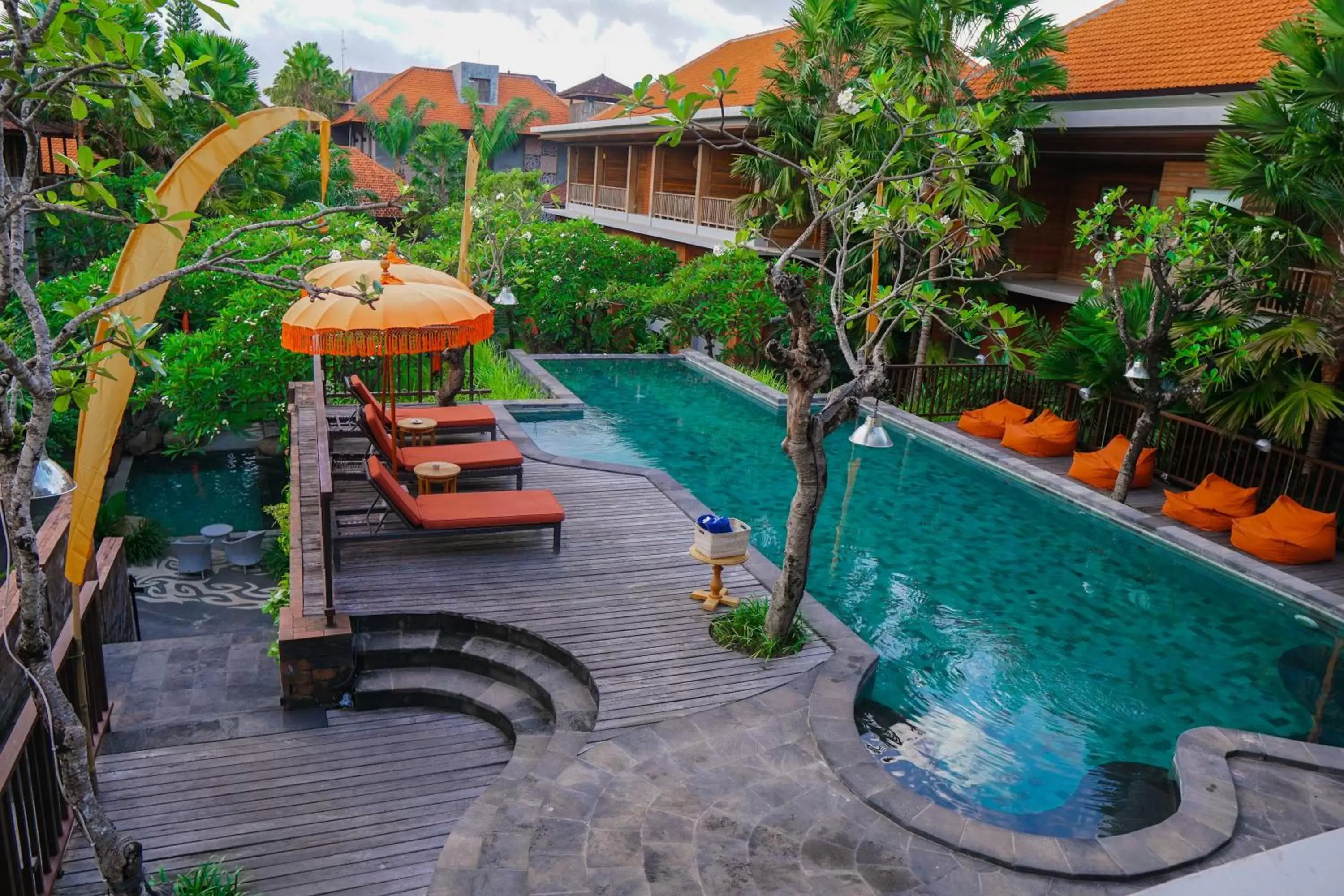 Swimming pool, Pool View in Fourteen Roses Boutique Hotel, Kuta