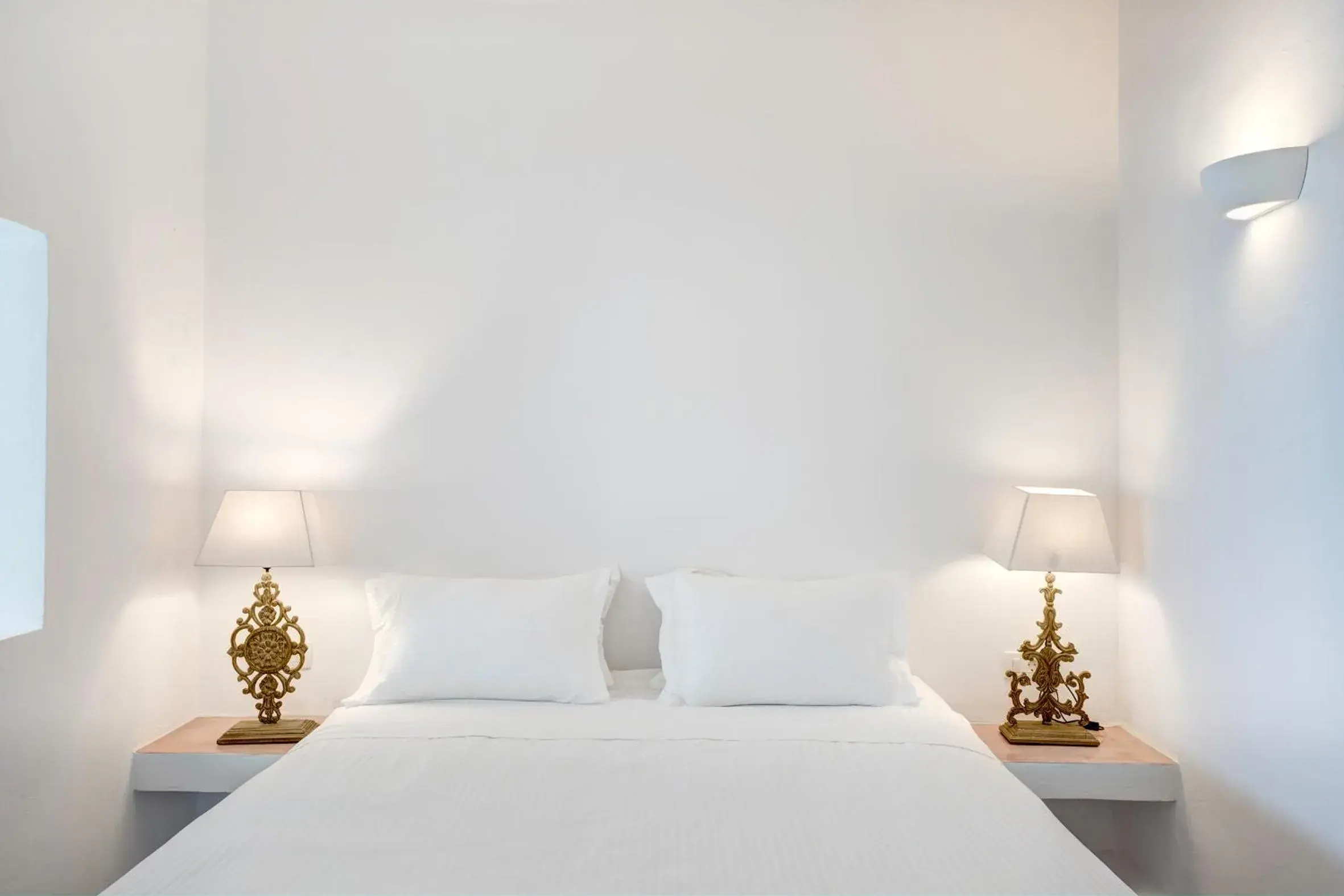Bedroom, Bed in Desiterra Resort