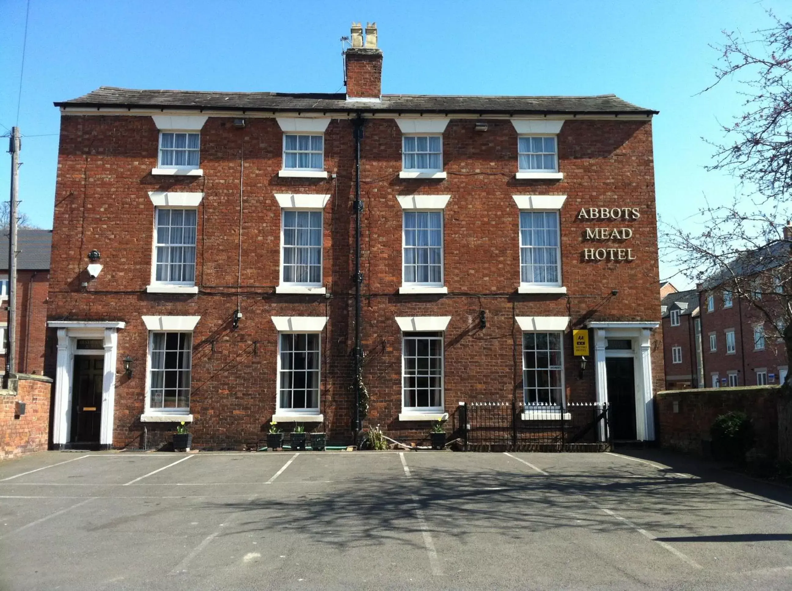 Facade/entrance, Property Building in Abbots Mead Hotel