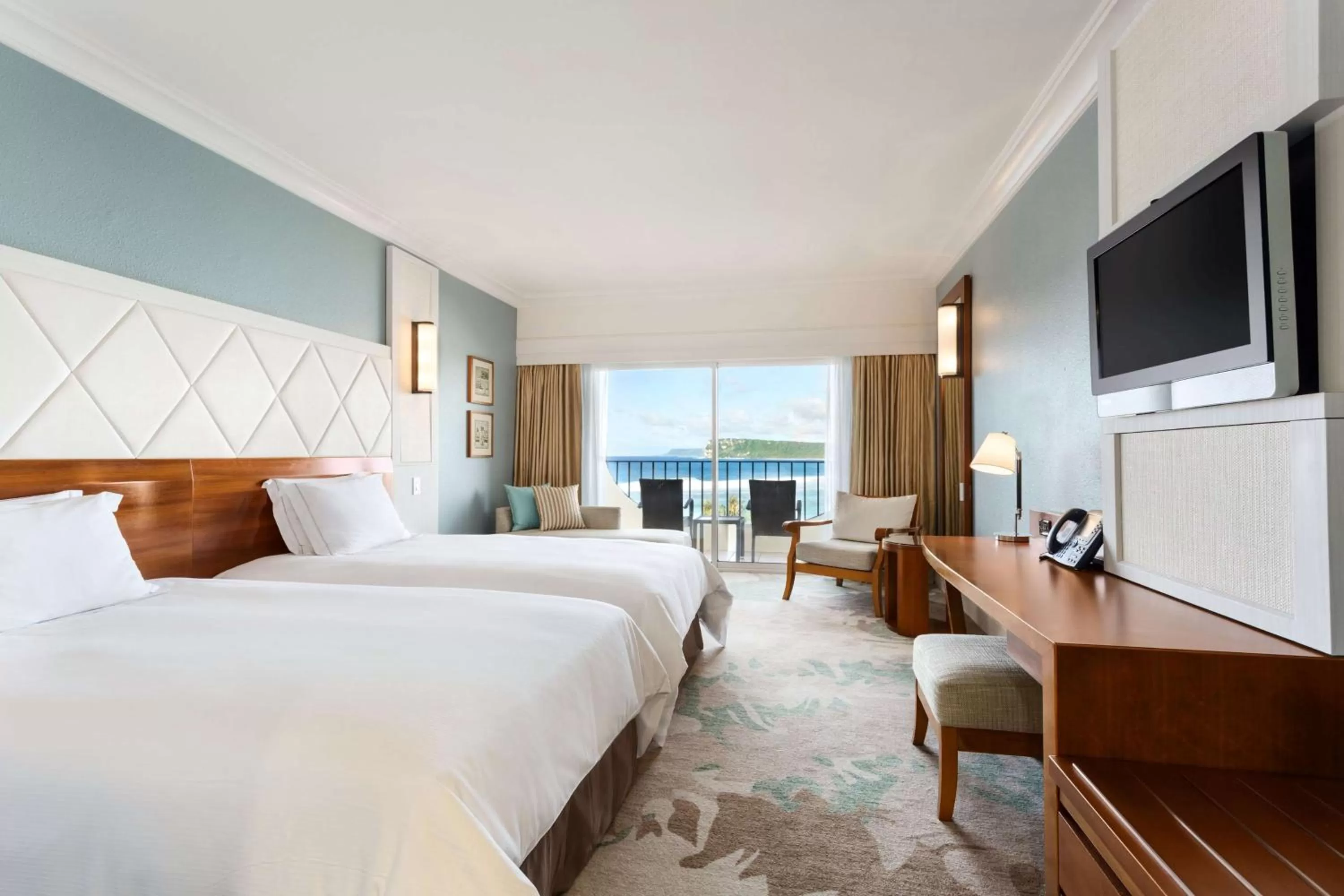 Bedroom, Bed in Hilton Guam Resort & Spa