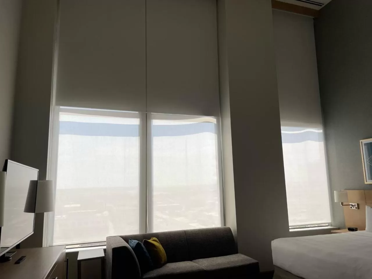 Living room, Bed in Hyatt Place Tulsa/Downtown