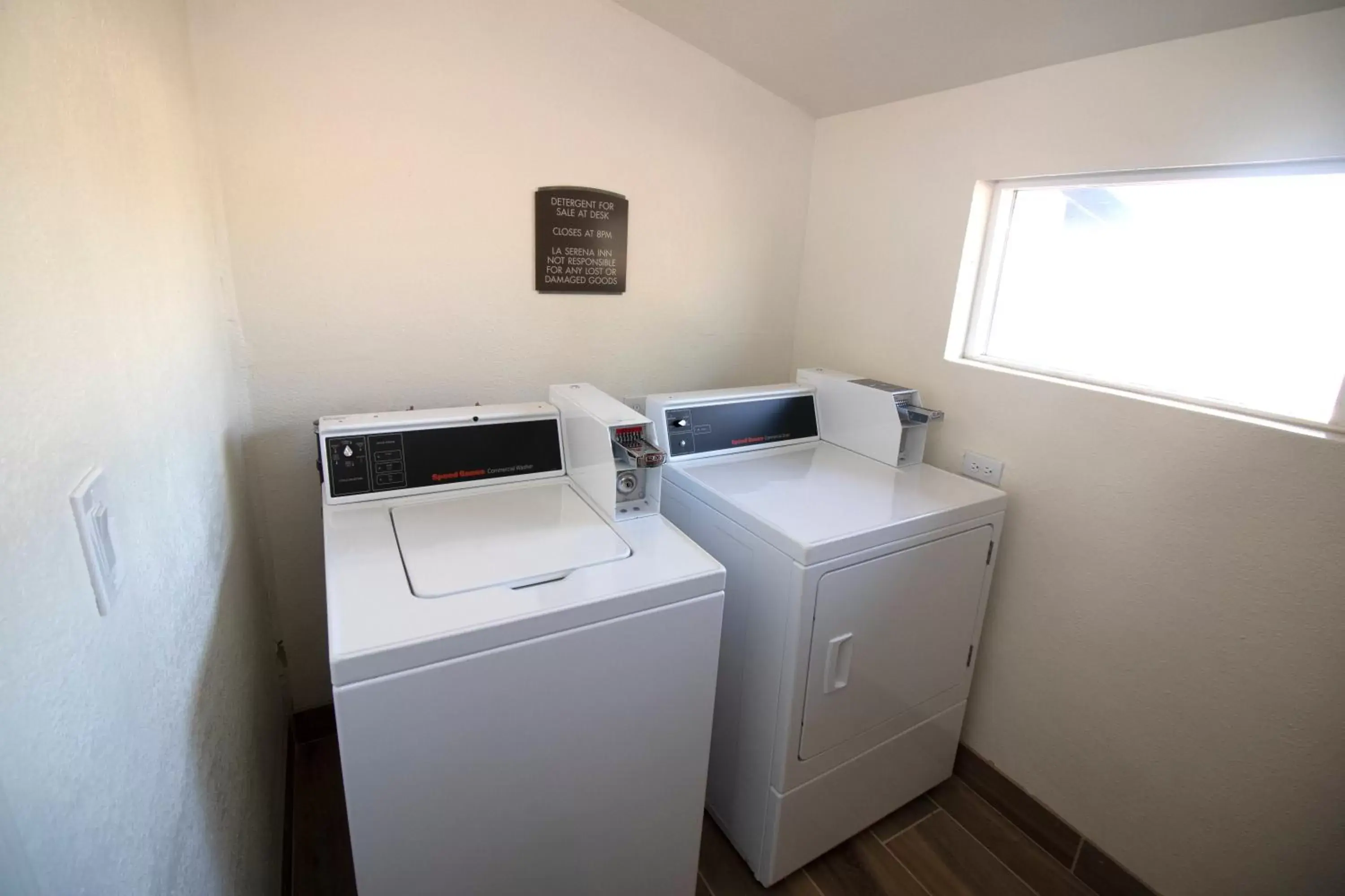 laundry in La Serena Inn