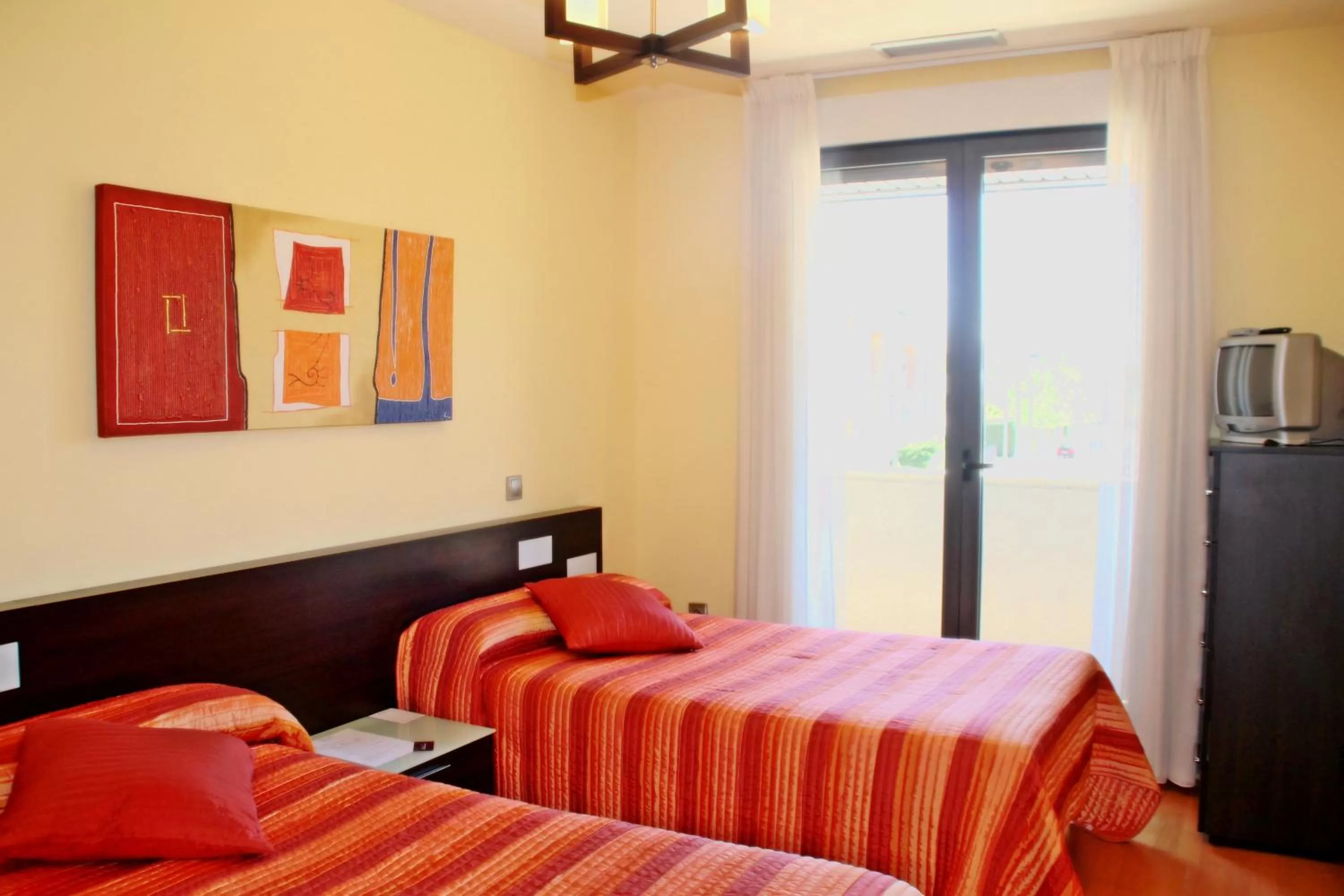 Photo of the whole room, Bed in Apartahotel Ribera