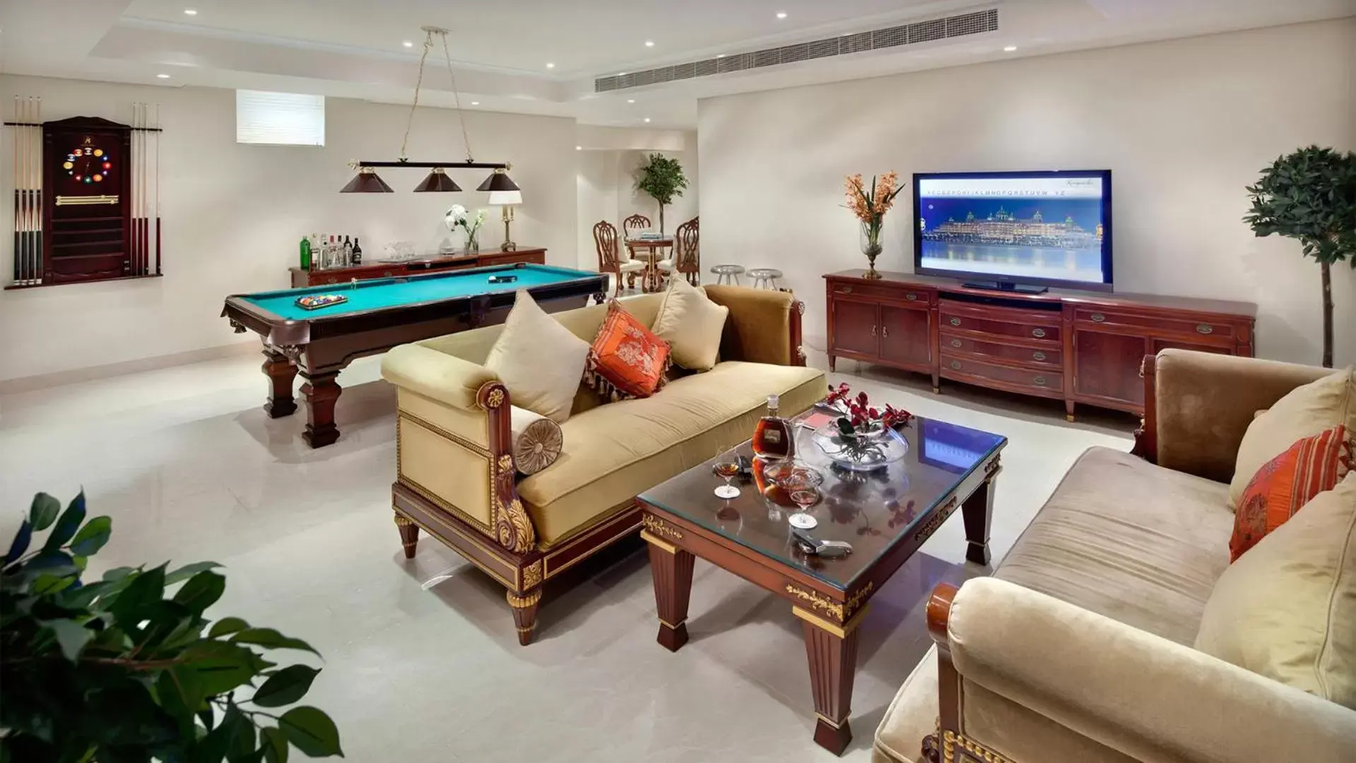 Game Room, Billiards in Kempinski Hotel & Residences Palm Jumeirah