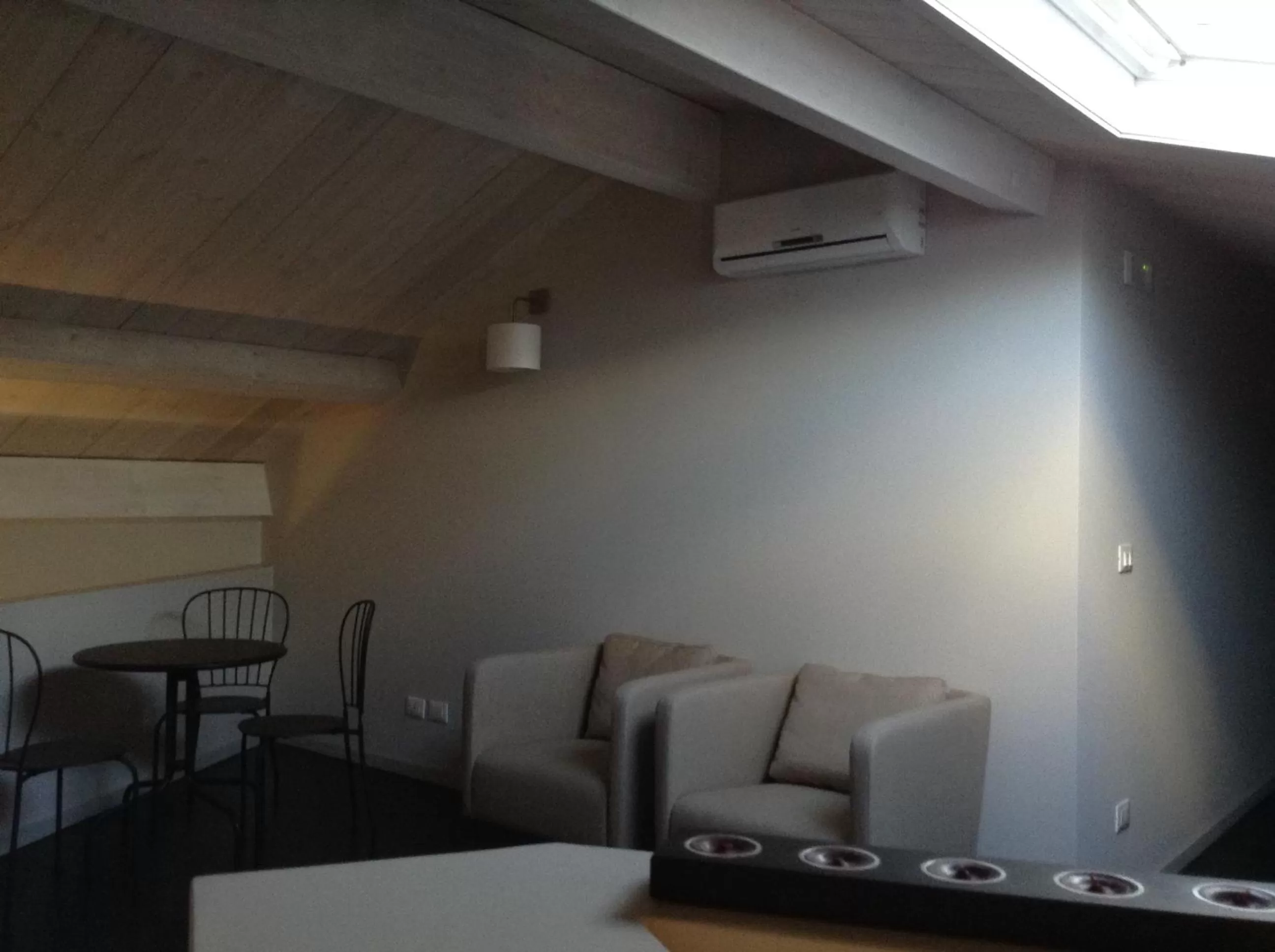 Communal lounge/ TV room in Sciara Biscari B&B