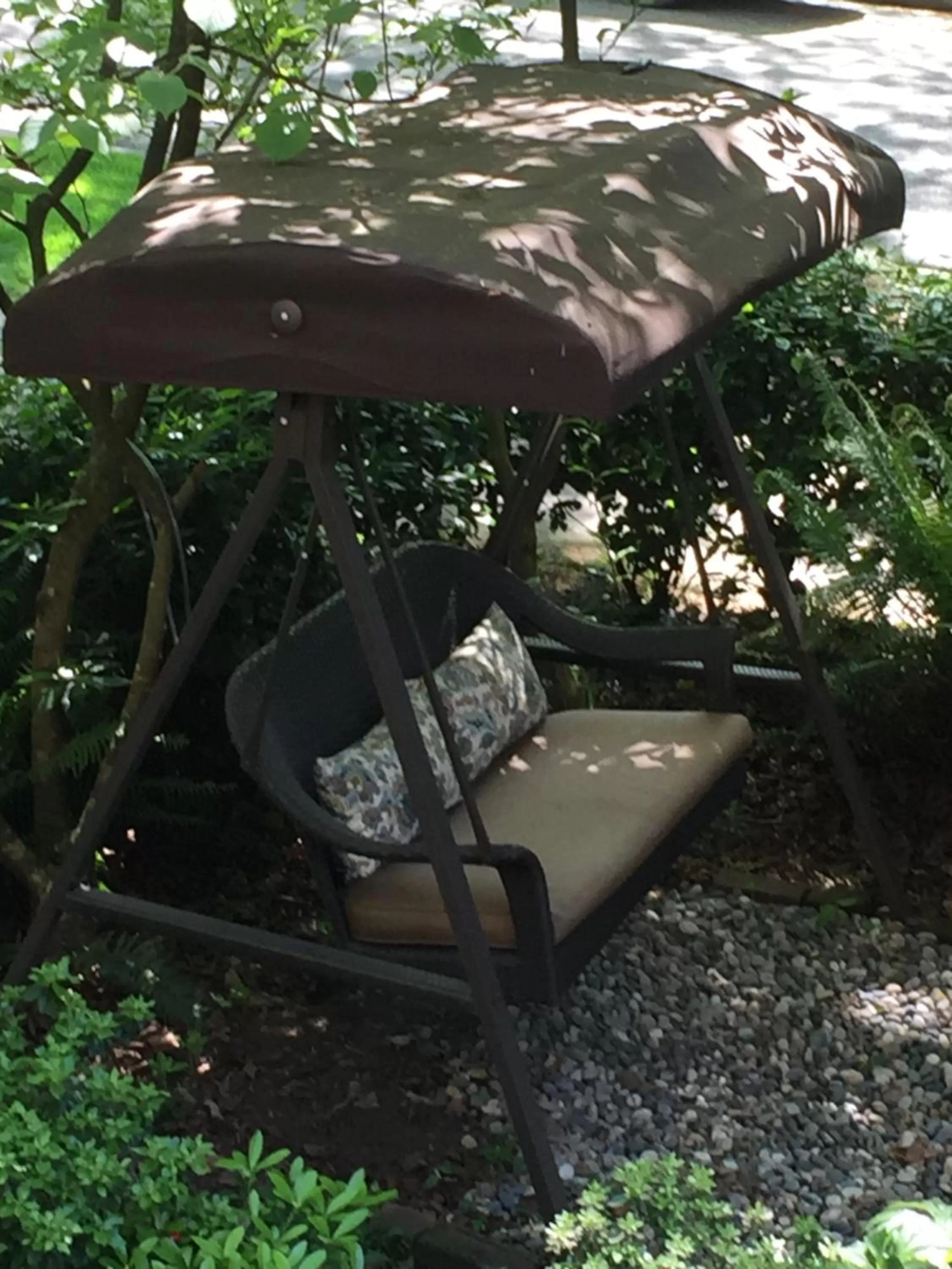 Patio in Barclay House Bed and Breakfast