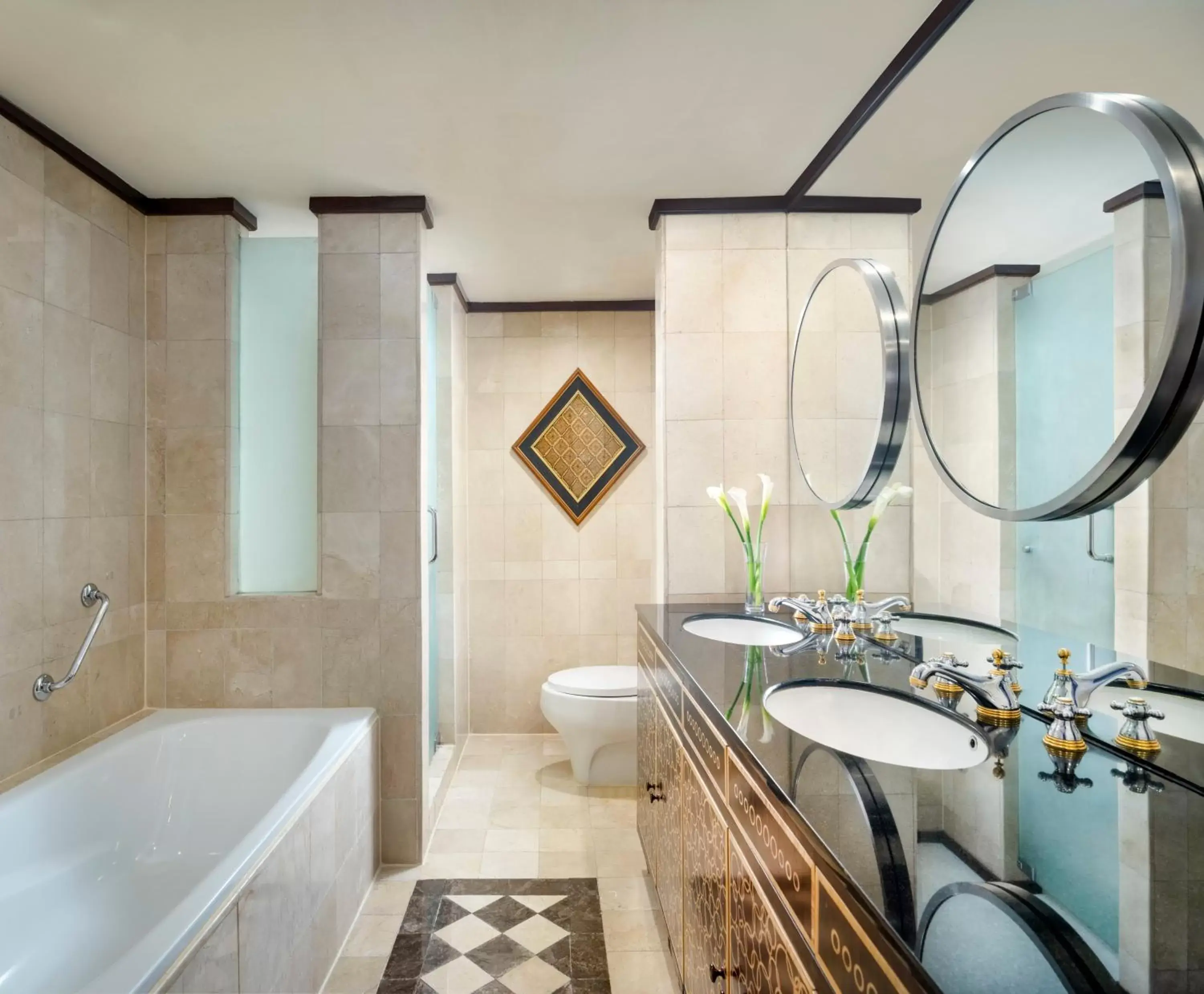 Toilet, Bathroom in Hotel Ciputra Semarang managed by Swiss-Belhotel International