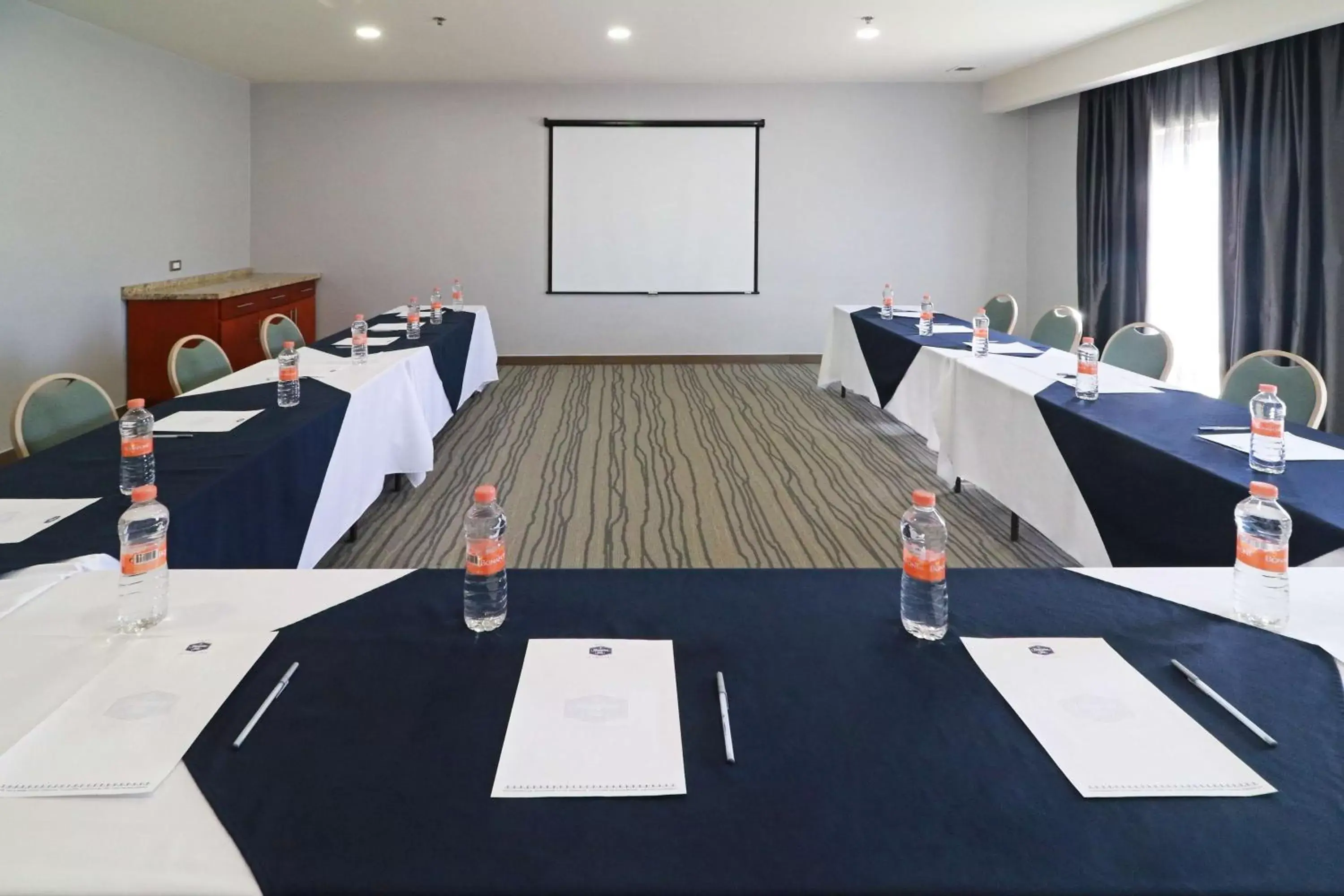 Meeting/conference room, Business Area/Conference Room in Hampton by Hilton Chihuahua