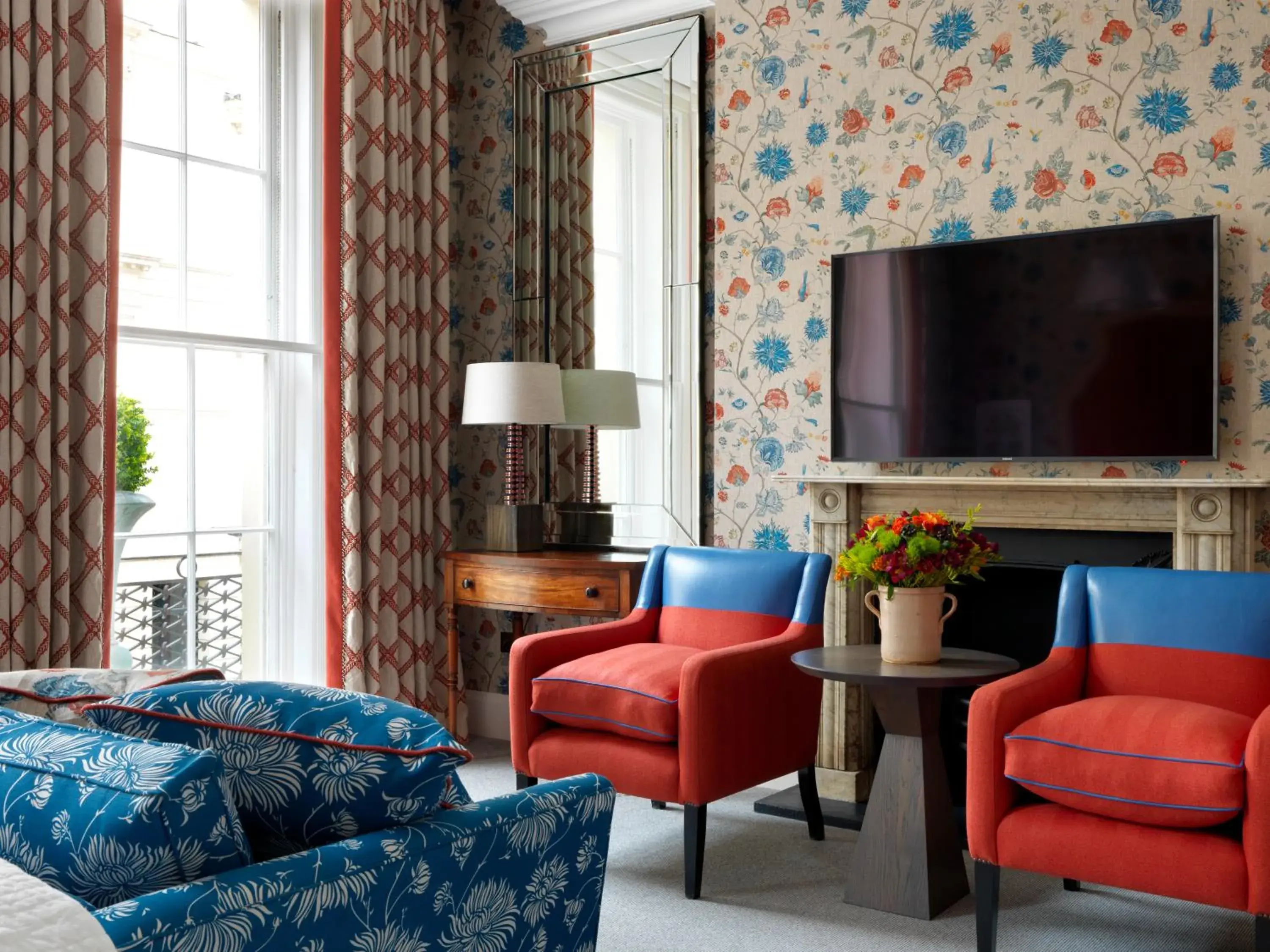 TV and multimedia, Seating Area in Haymarket Hotel, Firmdale Hotels