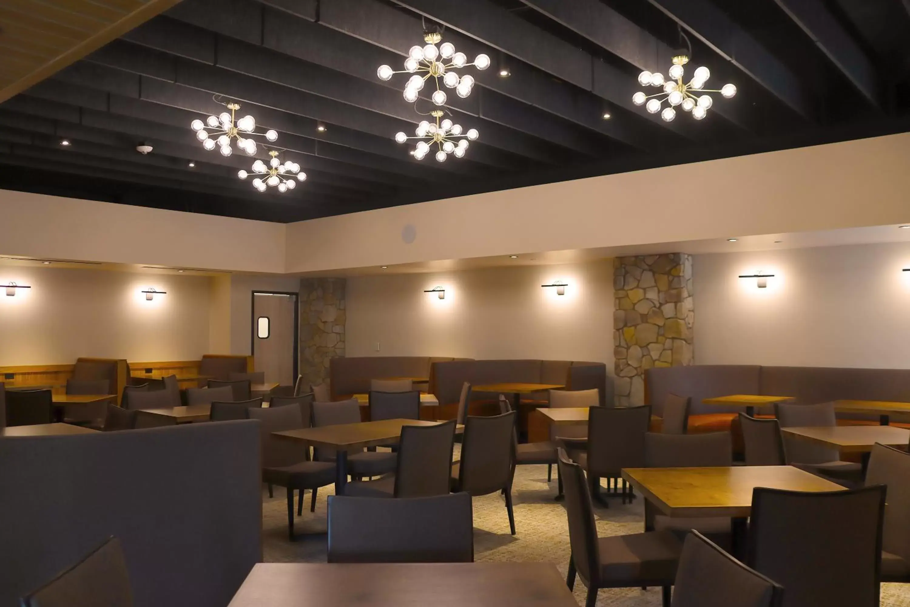 Restaurant/places to eat in J Resort Restaurant/places to eat in J Resort