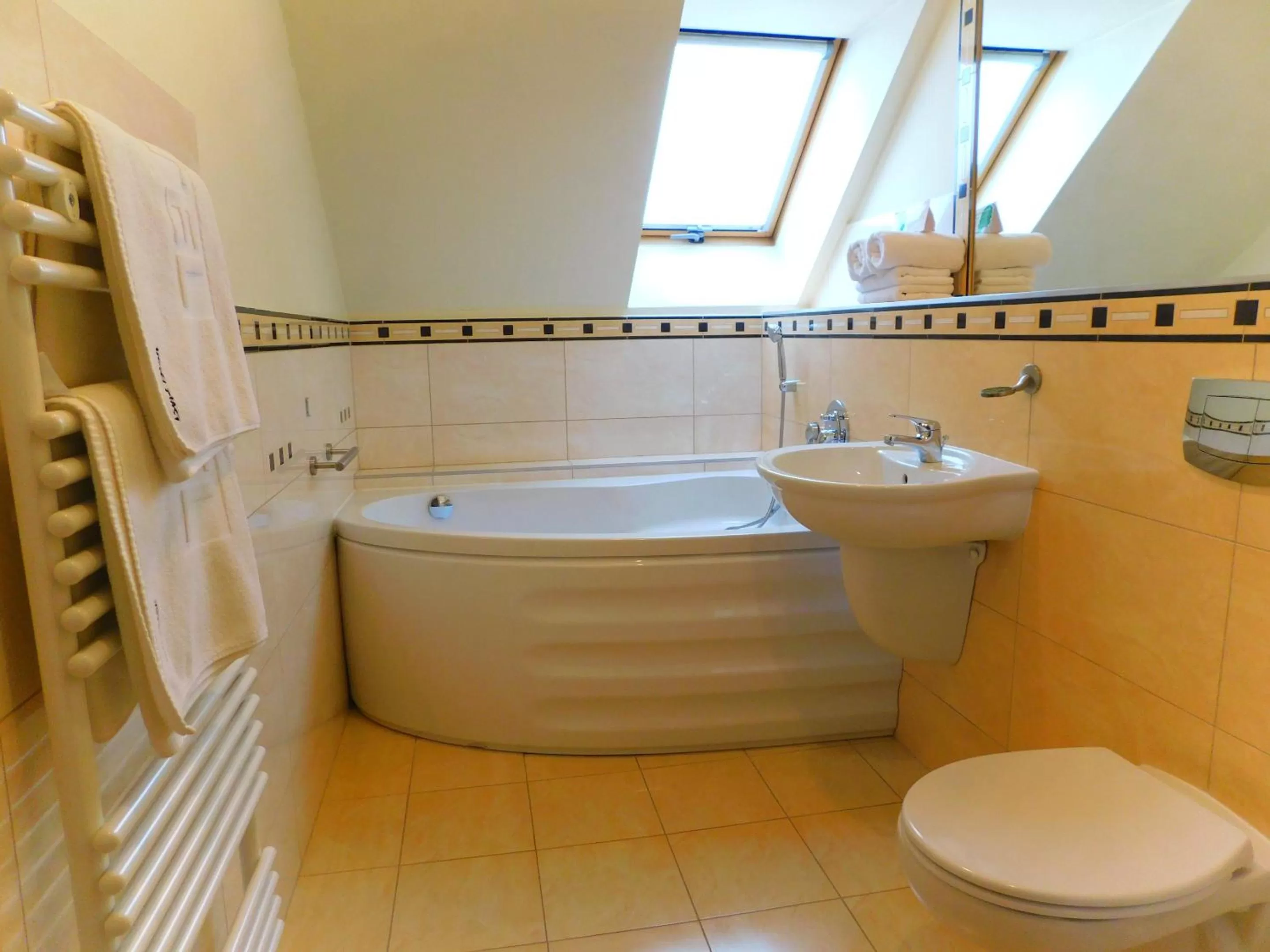 Photo of the whole room in Hotel Piast