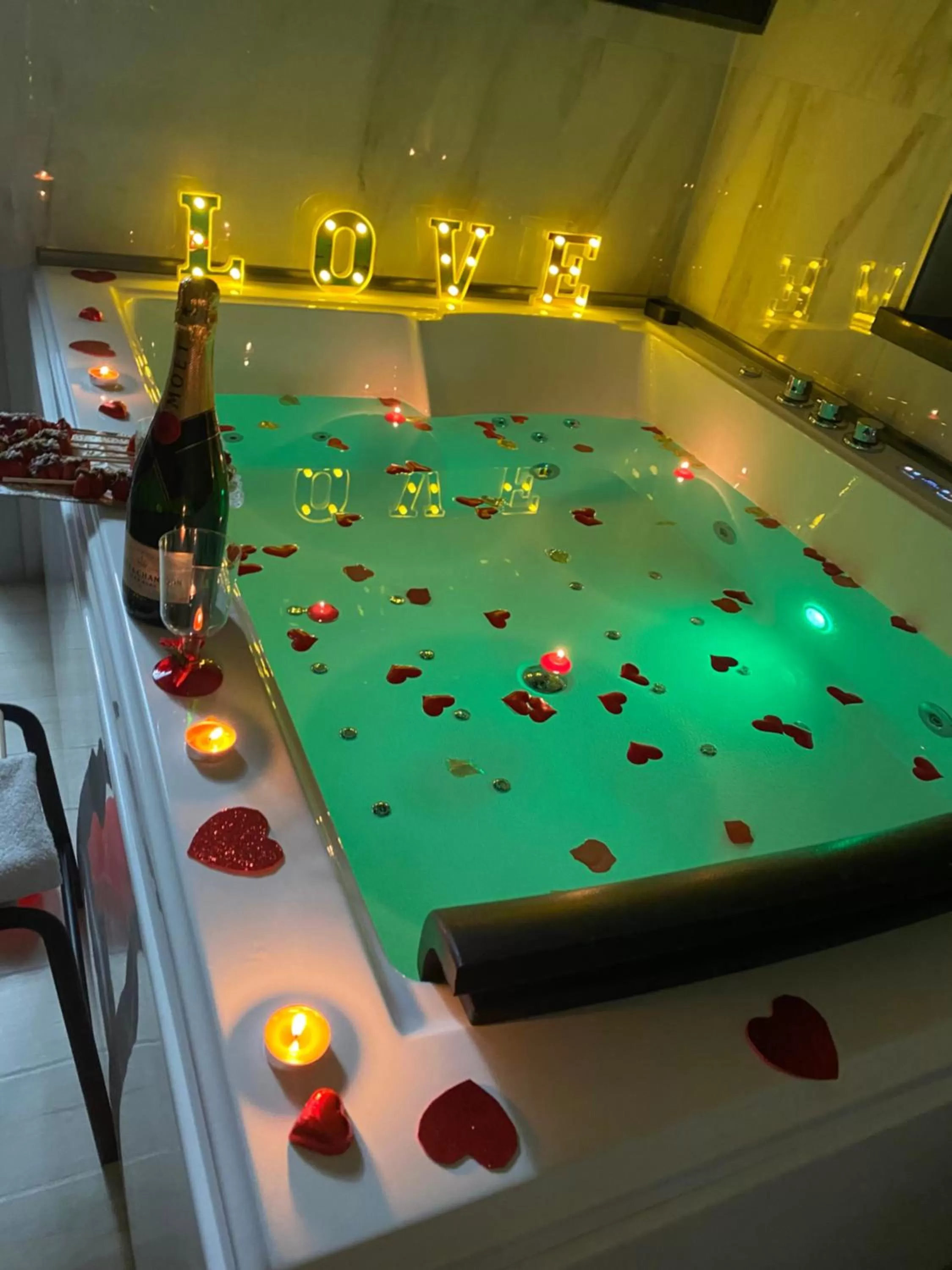 Hot Tub in B&B Il Sogno