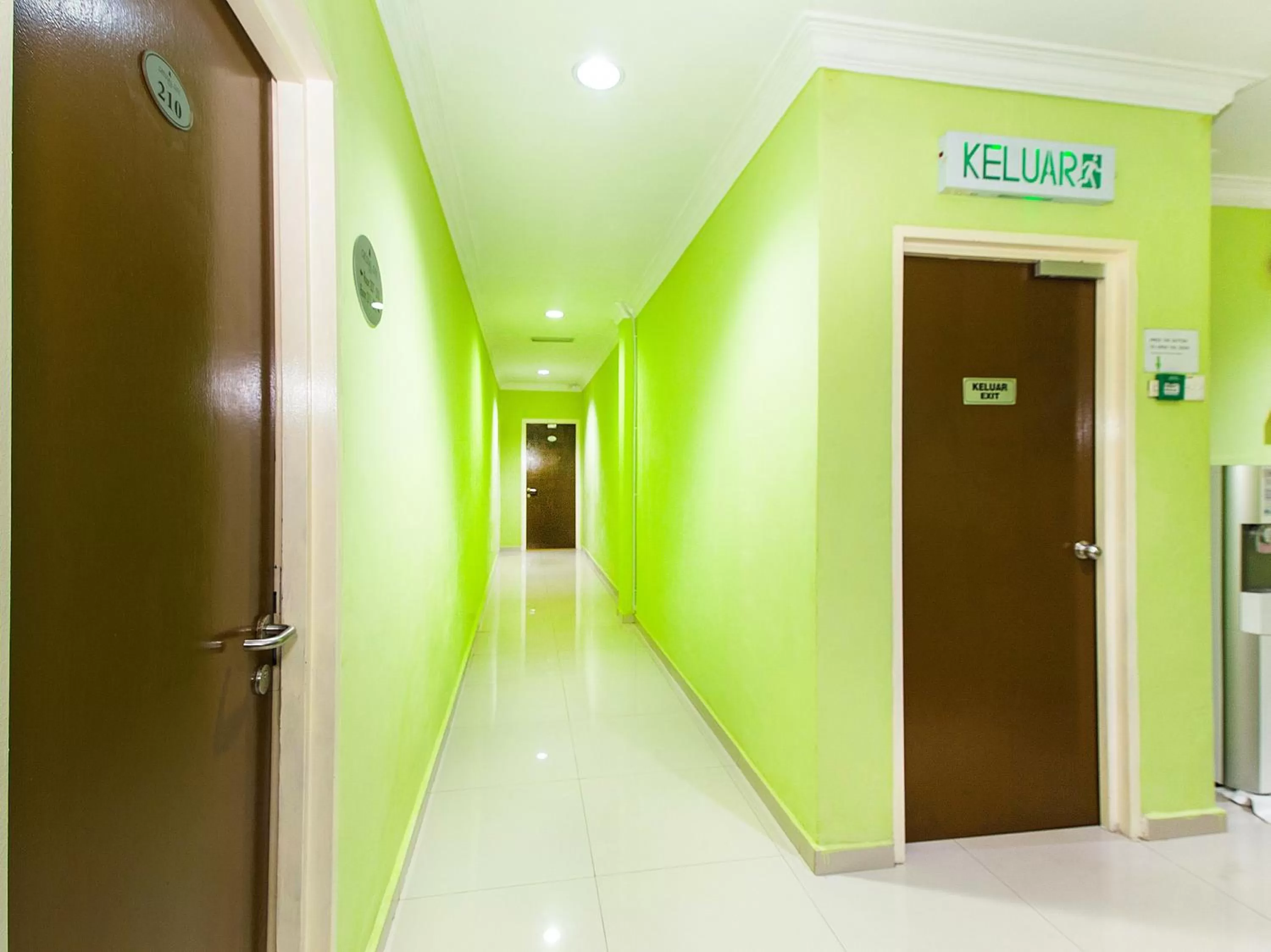 Floor plan in Crystal City Hotel