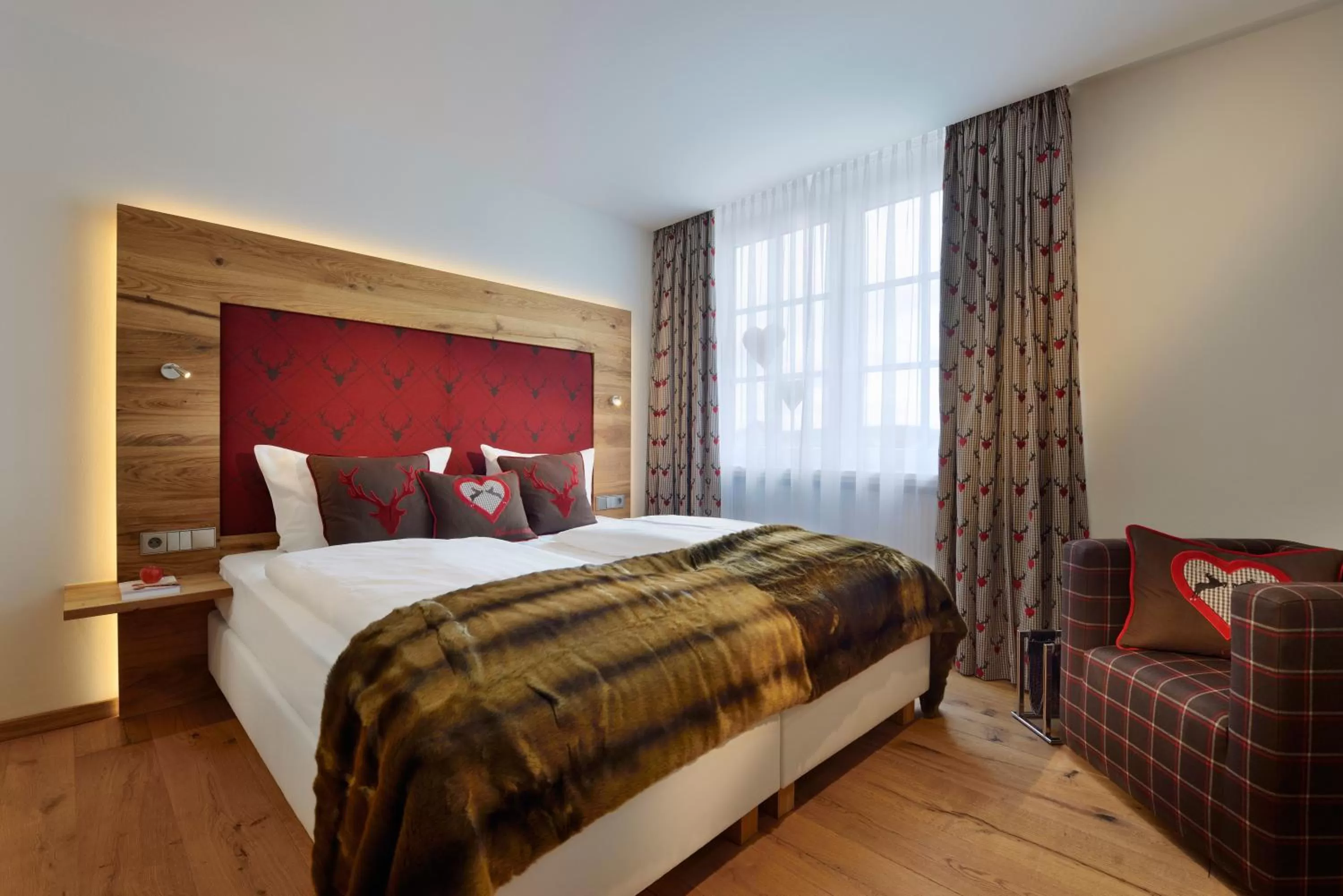 Photo of the whole room, Bed in Romantik Hotel Knippschild