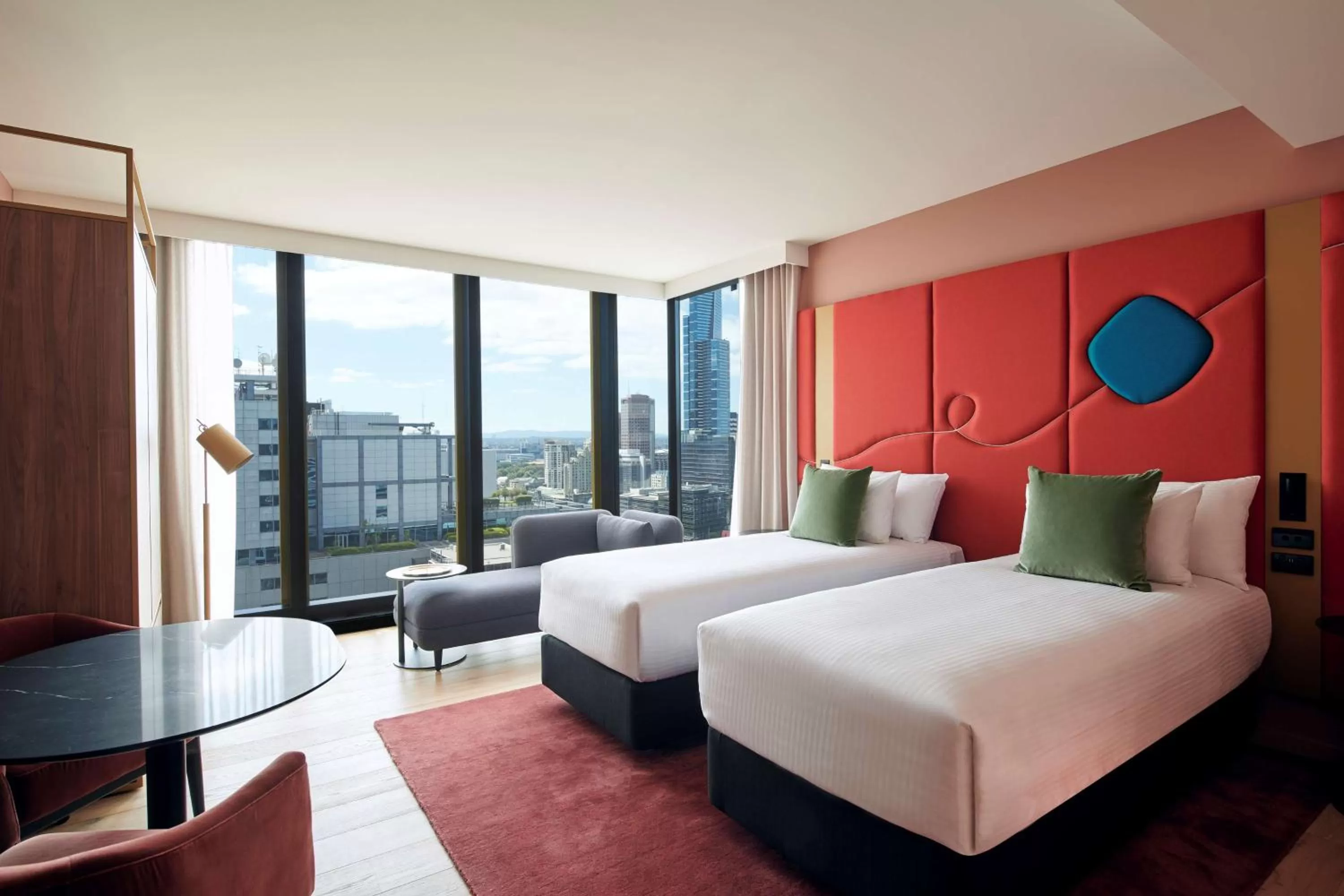 Bedroom, Bed in Quincy Hotel Melbourne