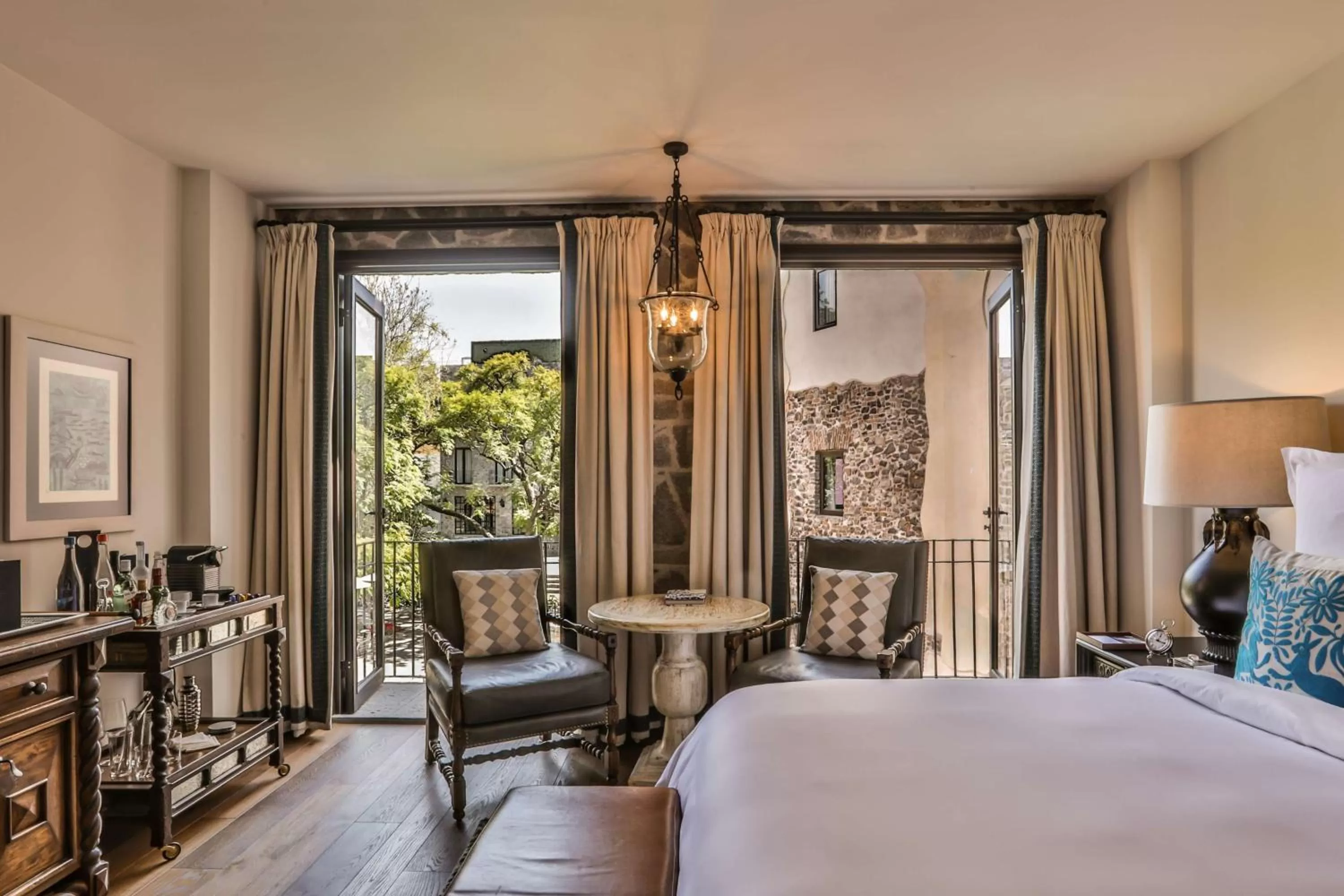 Seating area, Bed in Banyan Tree Puebla