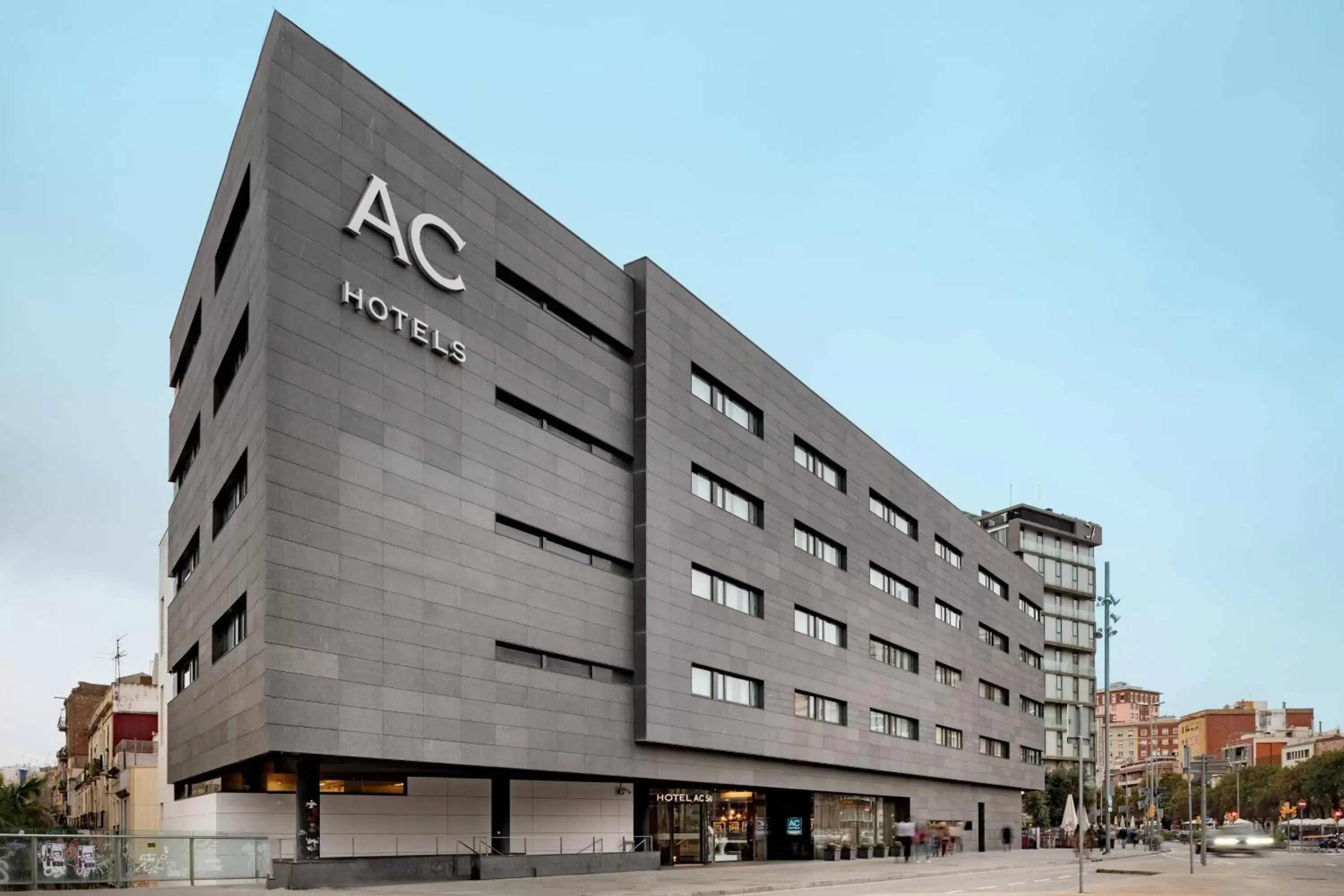 Property Building in AC Hotel Sants by Marriott