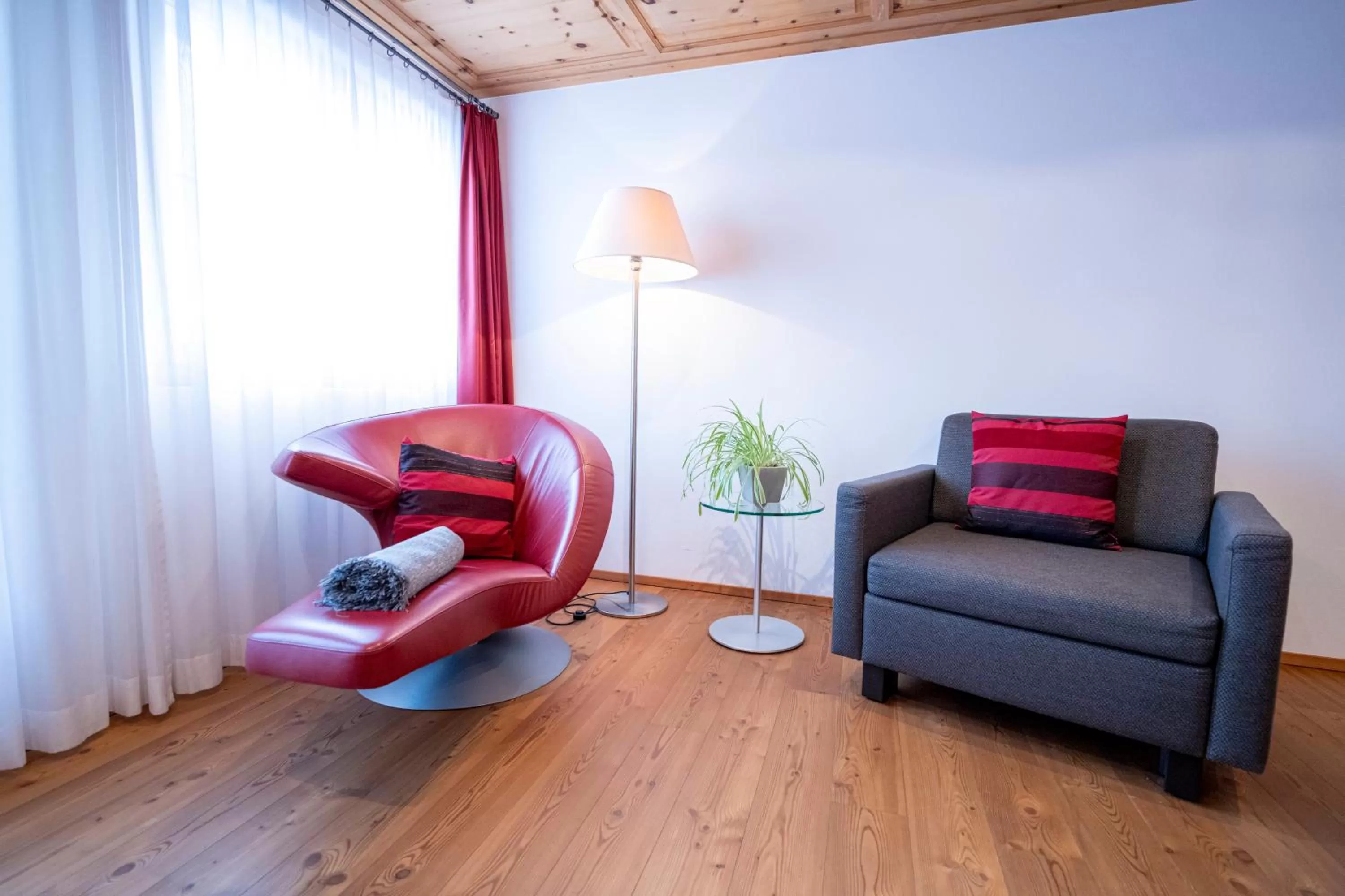 Seating area in Hotel Engiadina