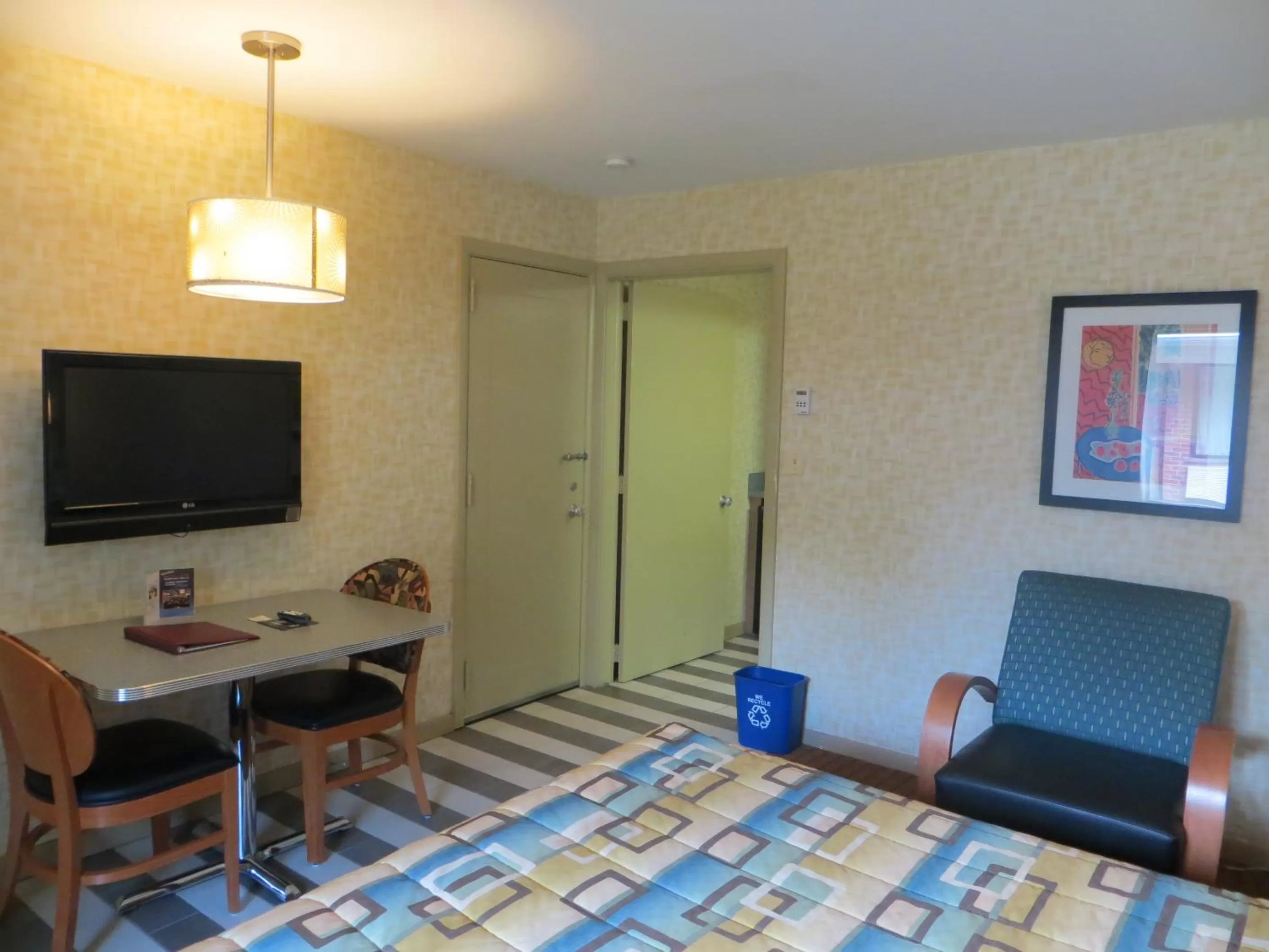 Bed in Carleton of Oak Park